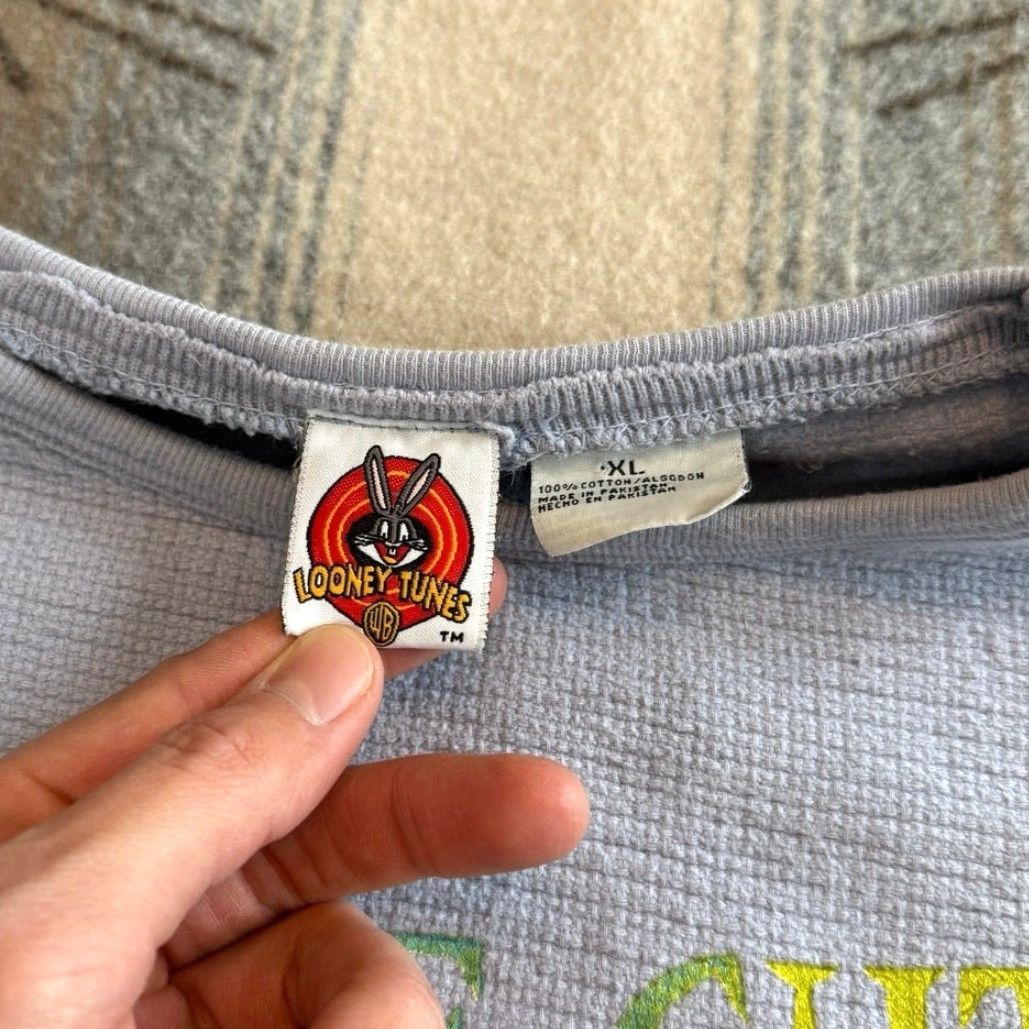 Vintage VINTAGE Looney Tunes Sweatshirt 90s Pullover Women’s XL Taz Tweety Purple Regular Size Size XL / US 12-14 / IT 48-50 - 3 Thumbnail