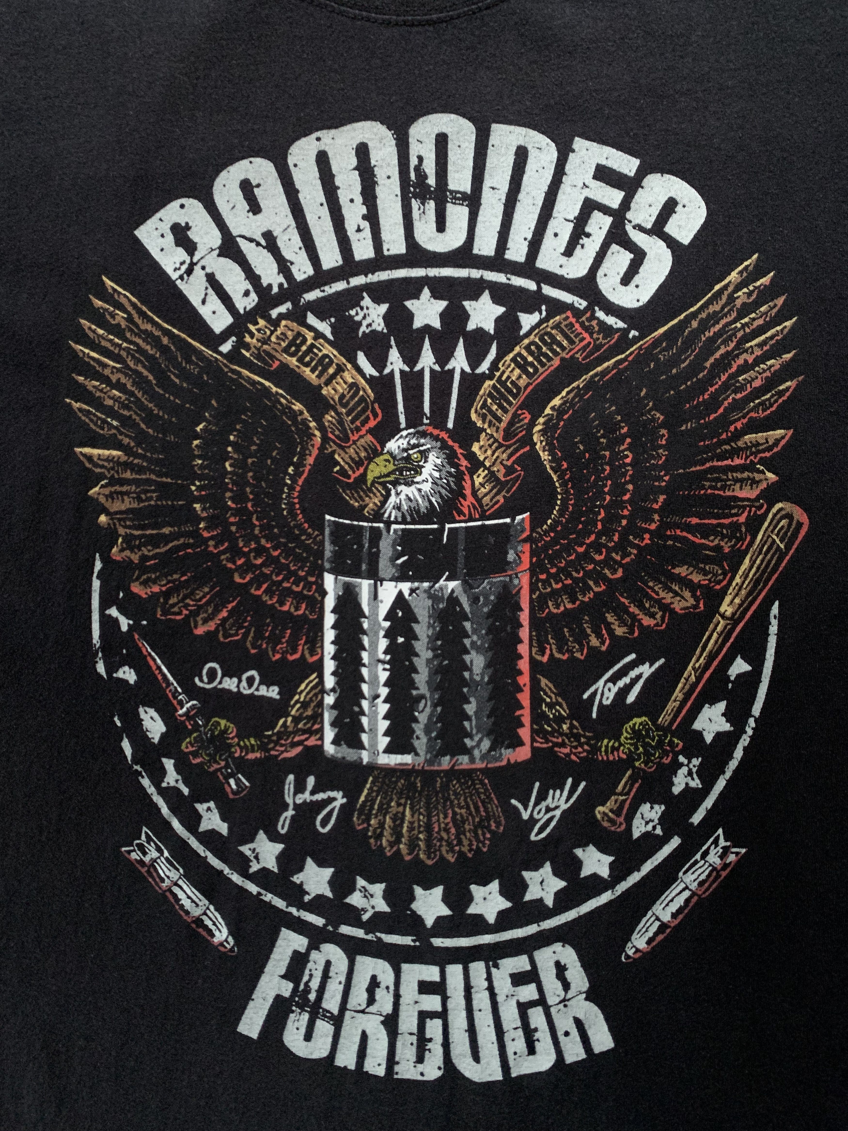Band Tees Rare Ramones 2018 Big Logo Black T Shirt Size US L / EU 52-54 / 3 - 5 Thumbnail