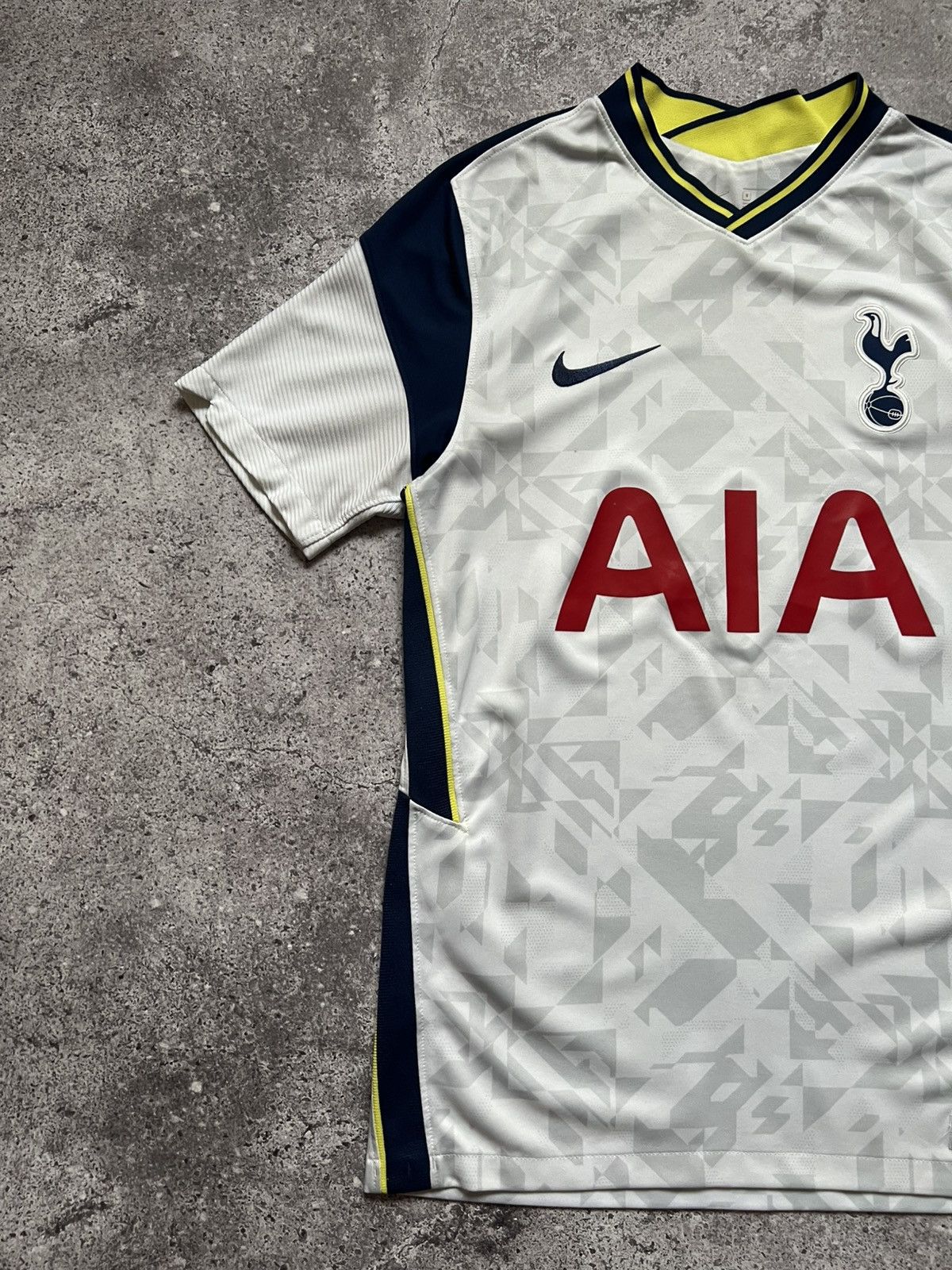 Nike Nike Tottenham Hotspur 2020/21 Home Football Shirt Jersey Size US S / EU 44-46 / 1 - 2 Thumbnail