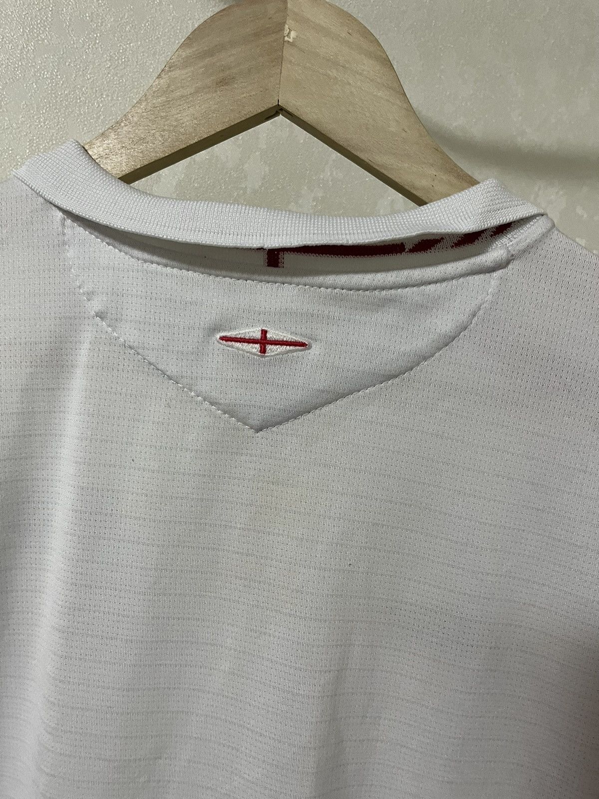Umbro Umbro England 2005/07 Home Vintage Jersey Size US L / EU 52-54 / 3 - 7 Thumbnail