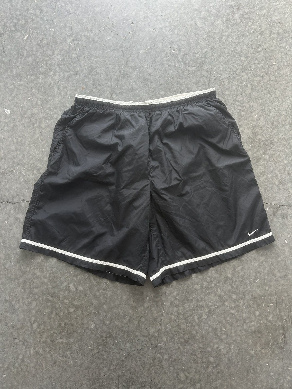 Nike × Vintage Vintage 90s Nike Nylon Swim Shorts Size US 35 - 1 Thumbnail
