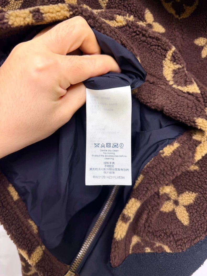 Louis Vuitton Louis Vuitton Brown Full Print Patchwork Teddy Jacket Size XS / US 0-2 / IT 36-38 - 4 Thumbnail