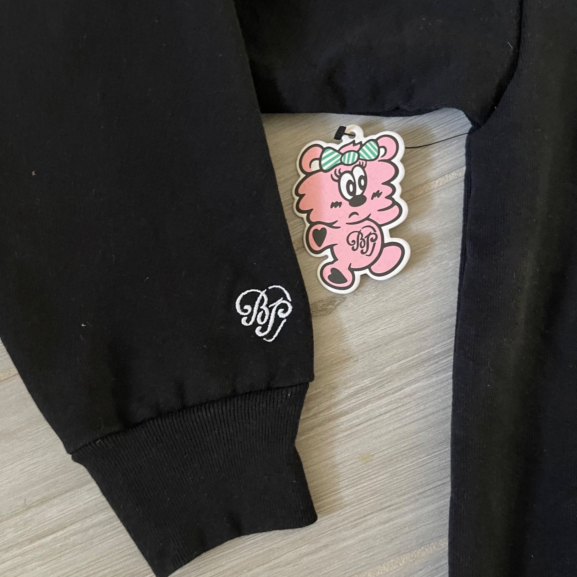 Verdy NWT VERDY x BLACKPINK BORN PINK AMEX TOUR BLACK HOODIE SMALL Size US S / EU 44-46 / 1 - 6 Thumbnail
