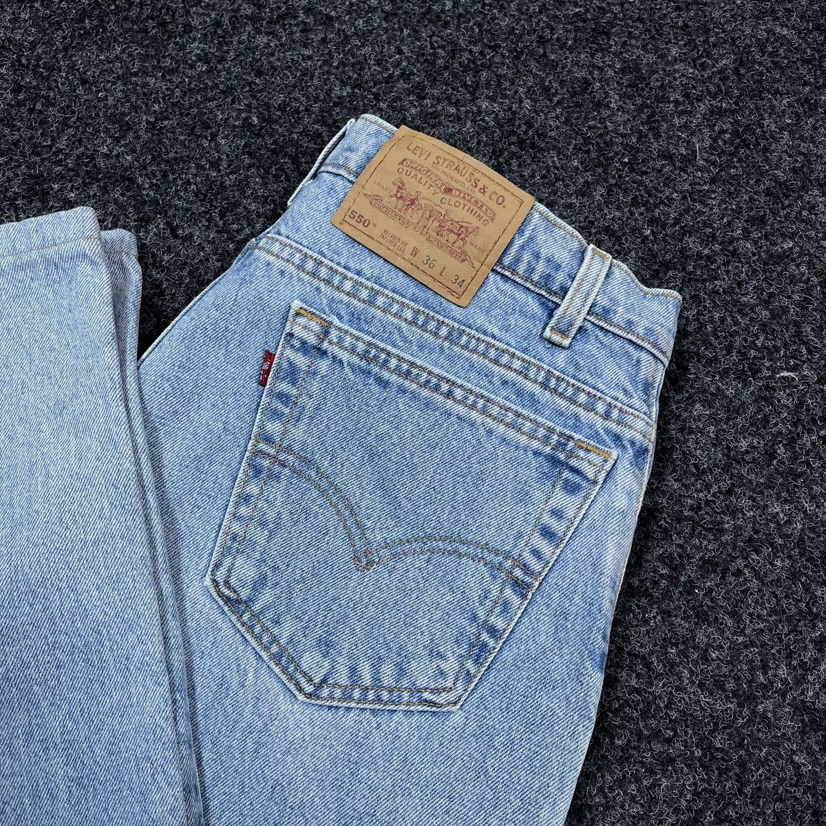 image of Levis Levi’S 550 Jeans Vintage Pant Usa in Blue, Men's (Size 36)