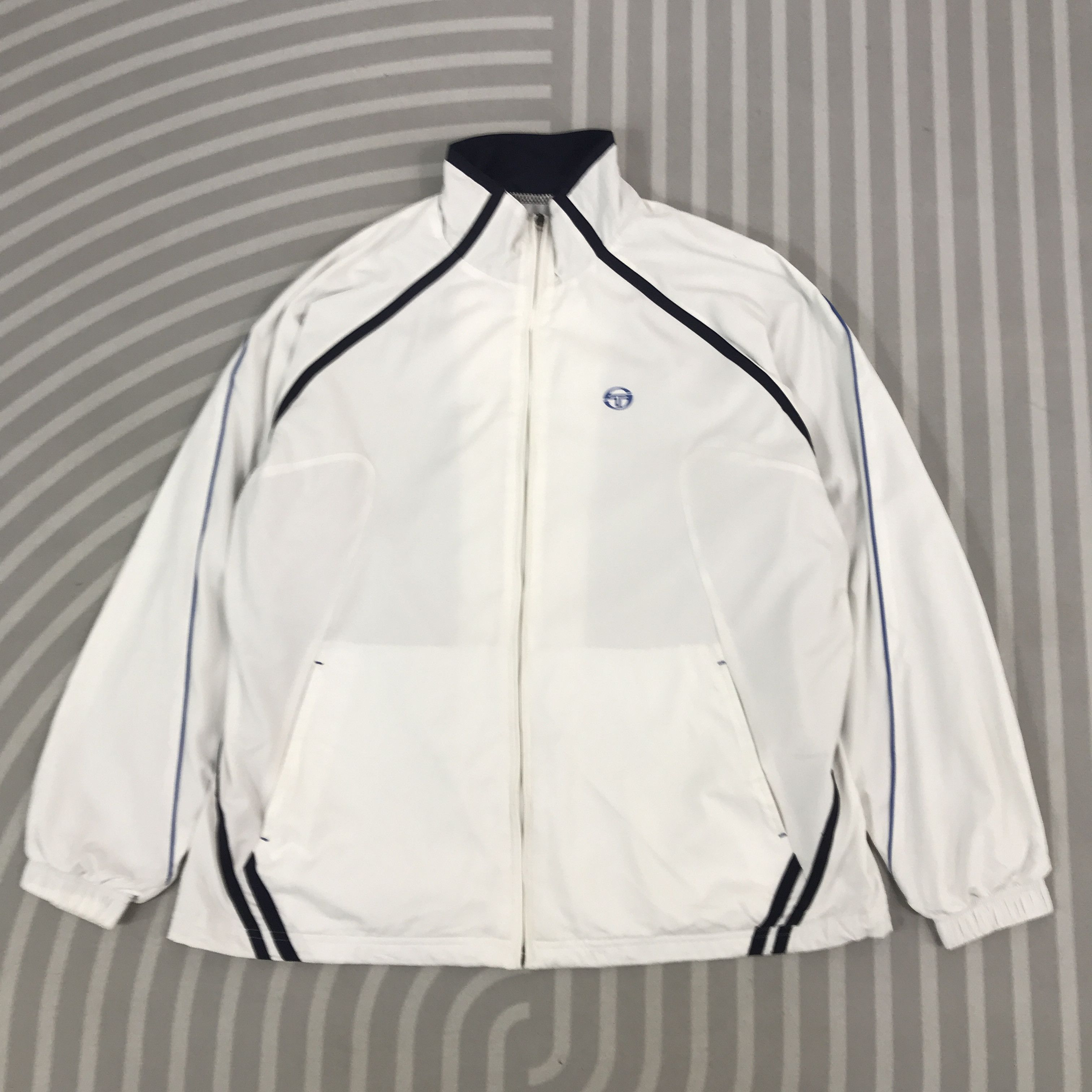 Sergio Tacchini Vintage Sergio Tacchini Light Jacket Size US L / EU 52-54 / 3 - 1 Thumbnail