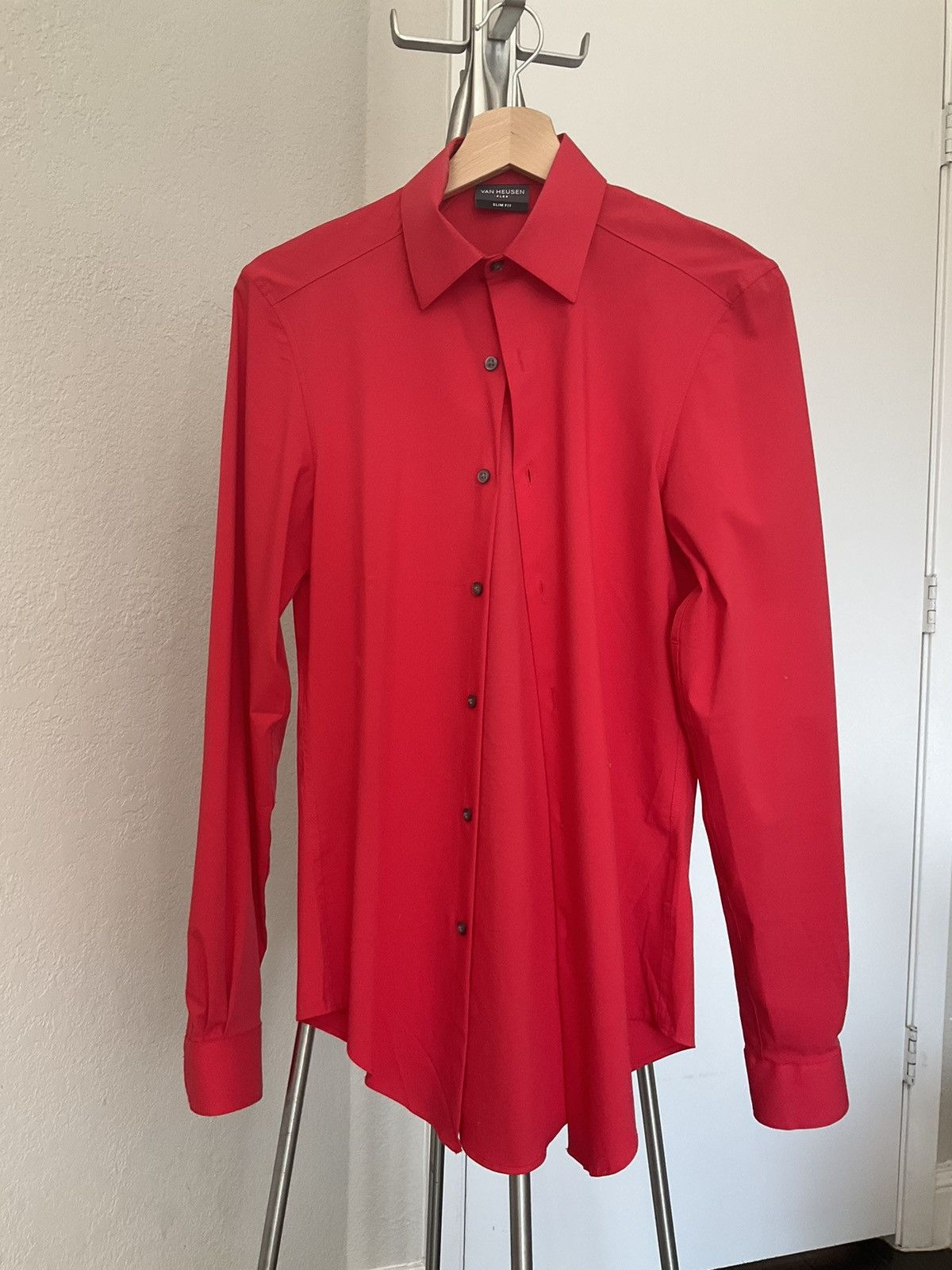 Other × Vintage Red Van Heusen Slim Fit Button Up XS Size 36S - 1 Thumbnail