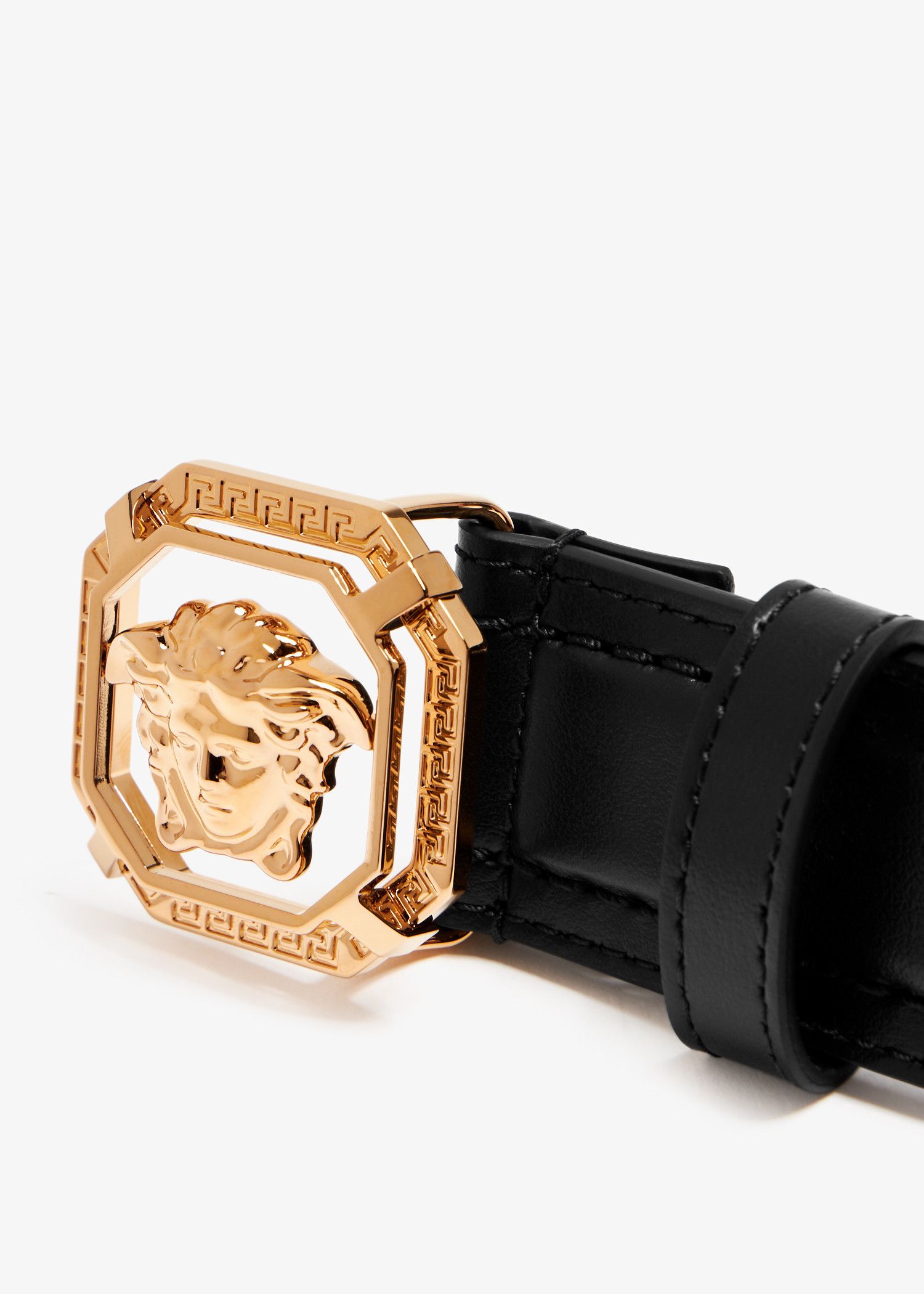 Versace o1s22i1n0125 Size: 85 / Leather Medusa Belt in Black Size 32 - 2 Thumbnail