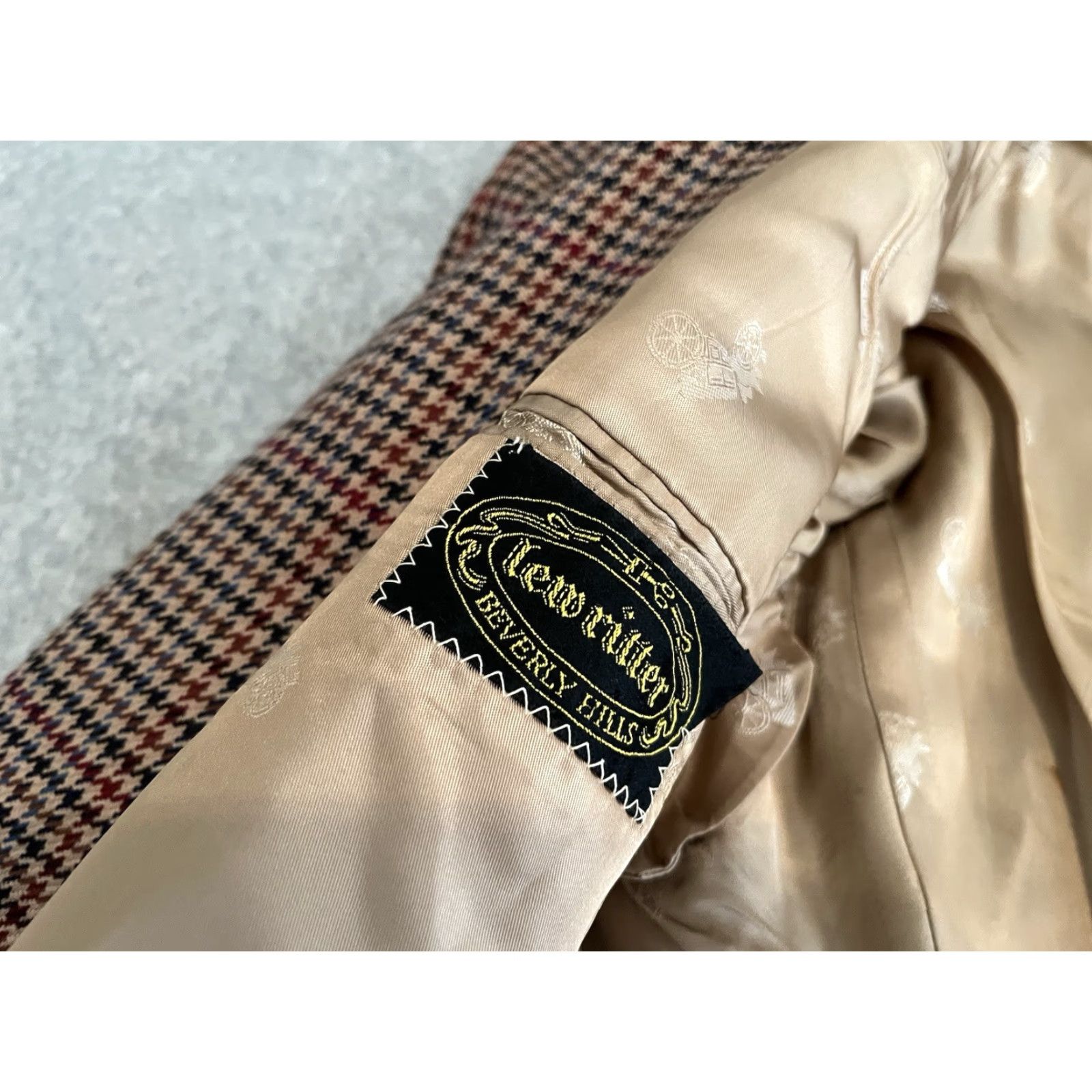 Vintage VINTAGE Hickey Freeman Blazer Jacket Mens Wool Houndstooth Brown 2-Button 44 Size Regular Clothing Coat Sport Coat Size 44R - 4 Thumbnail
