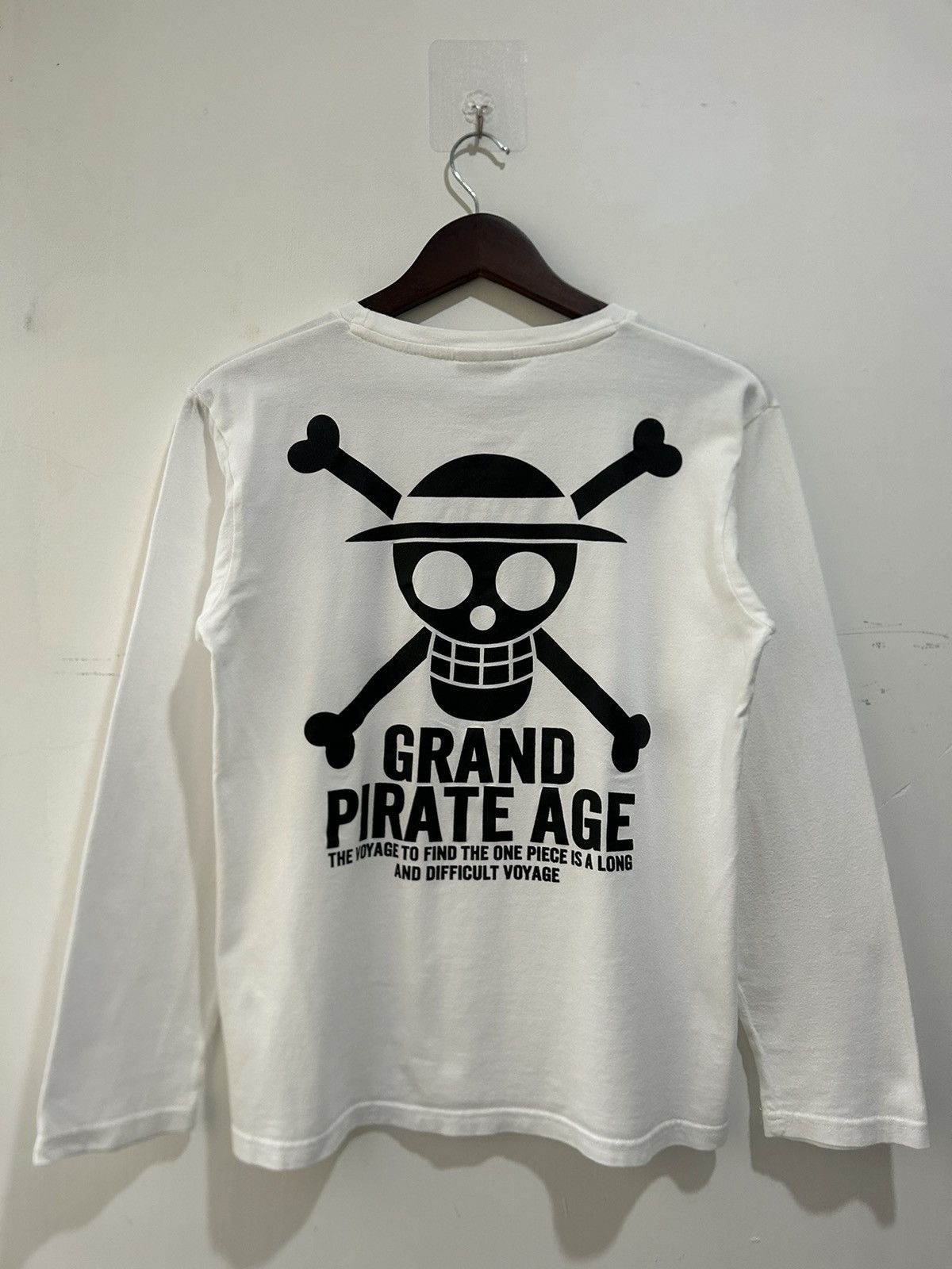 Anime One Piece Luffy Pirates Grand Pirate Age Anime Tee Size US M / EU 48-50 / 2 - 2 Thumbnail