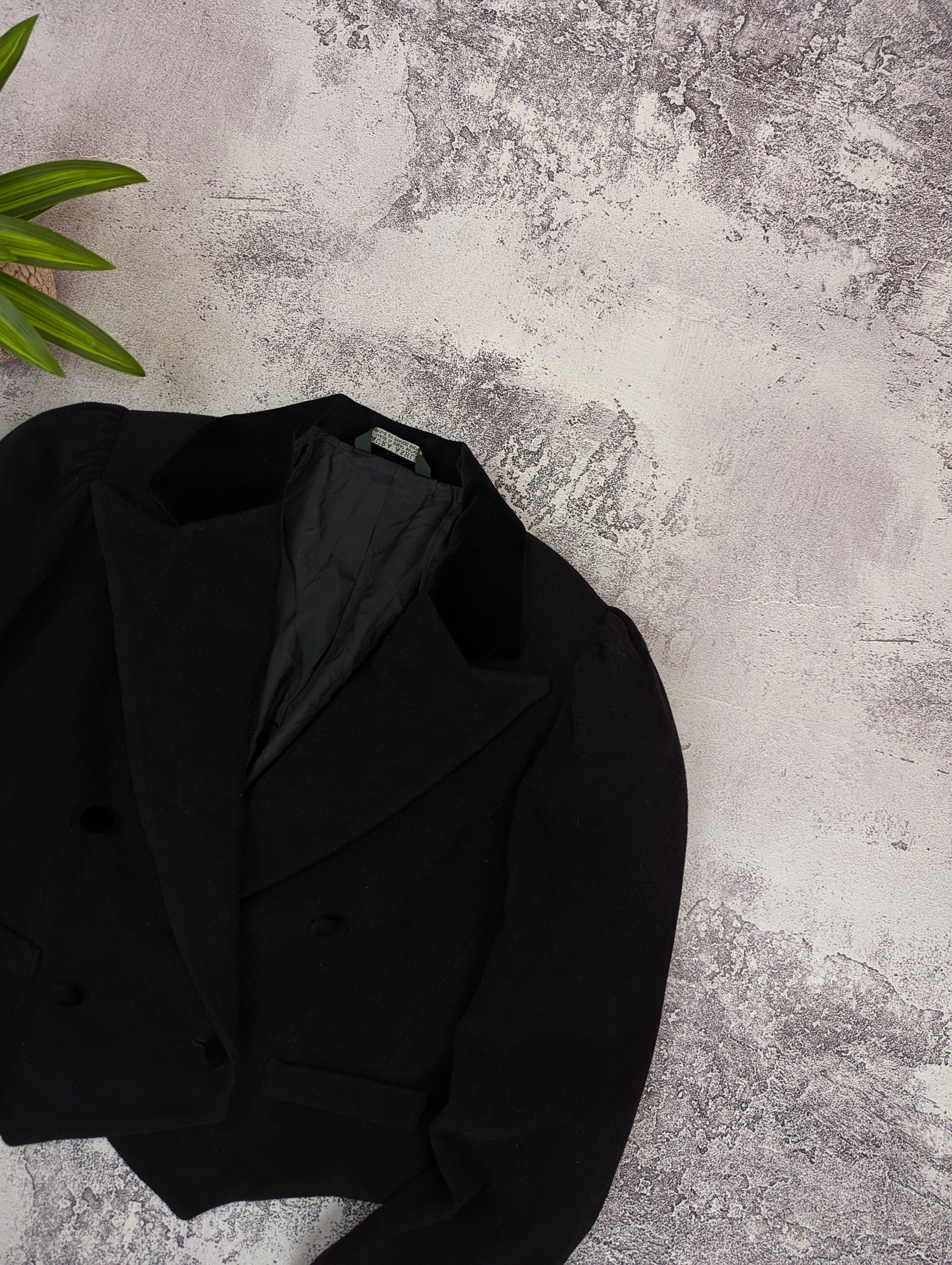 Laura Ashley Laura Ashley Vintage Black Cropped Wool Blazer Jacket Size L / US 10 / IT 46 - 4 Thumbnail