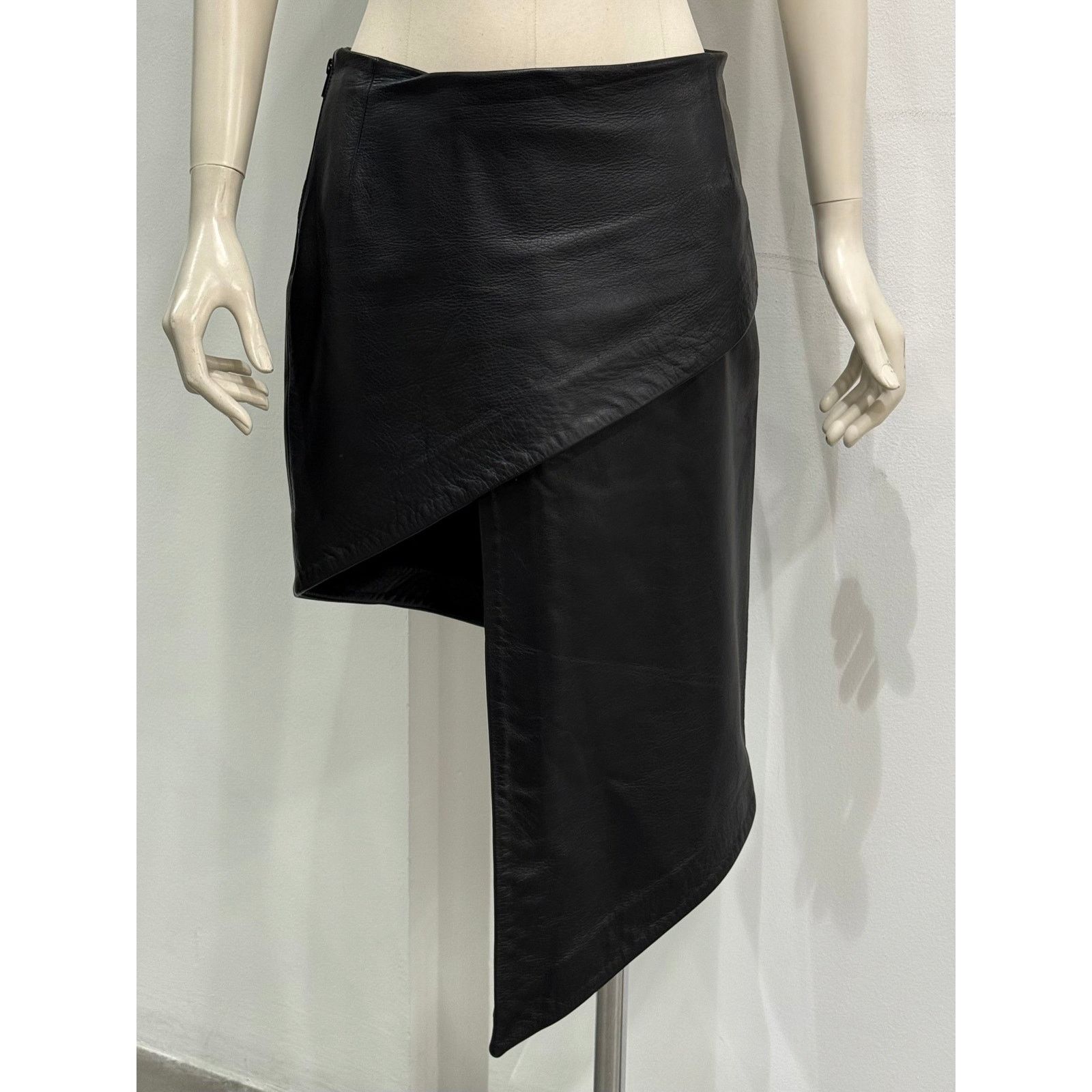 Vetements 2015 Vetements runway leather skirt Size 26" / US 2 / IT 38 - 2 Thumbnail