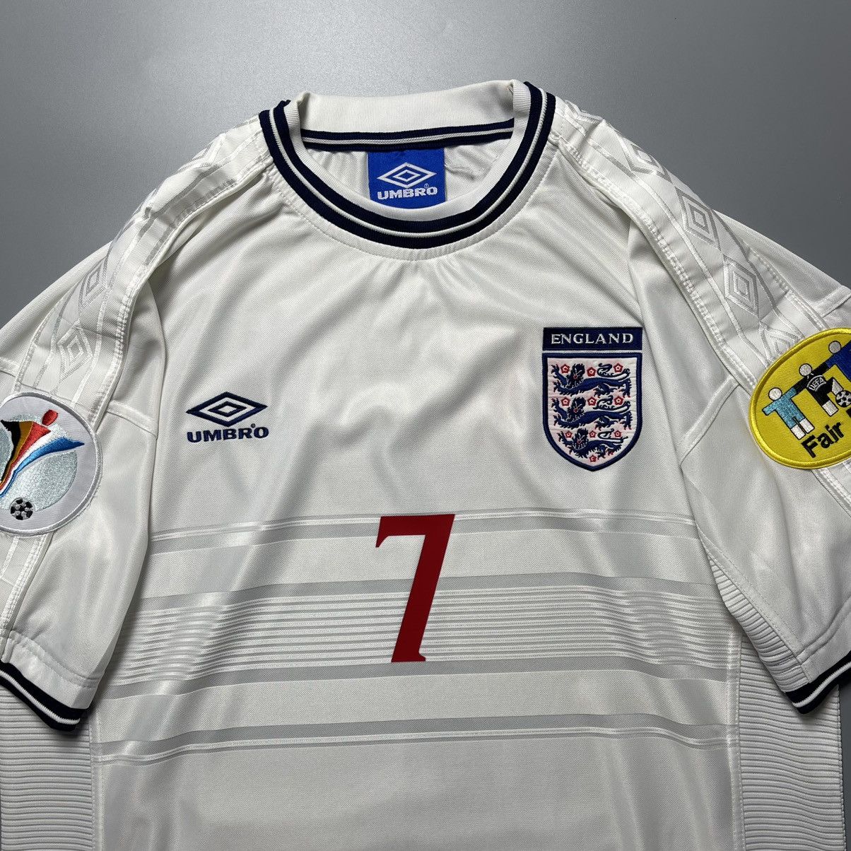 Umbro ENGLAND UMBRO 2000 EURO FOOTBALL HOME JERSEY #7 BECKHAM Size US XL / EU 56 / 4 - 4 Thumbnail