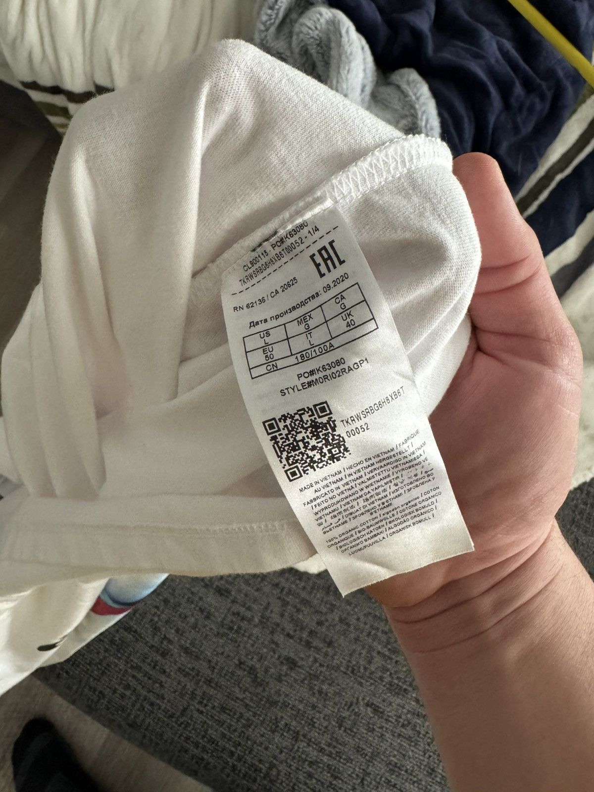 Guess × Pleasures Pleasures x Guess Drew Barrymore T-shirt Size US L / EU 52-54 / 3 - 5 Thumbnail