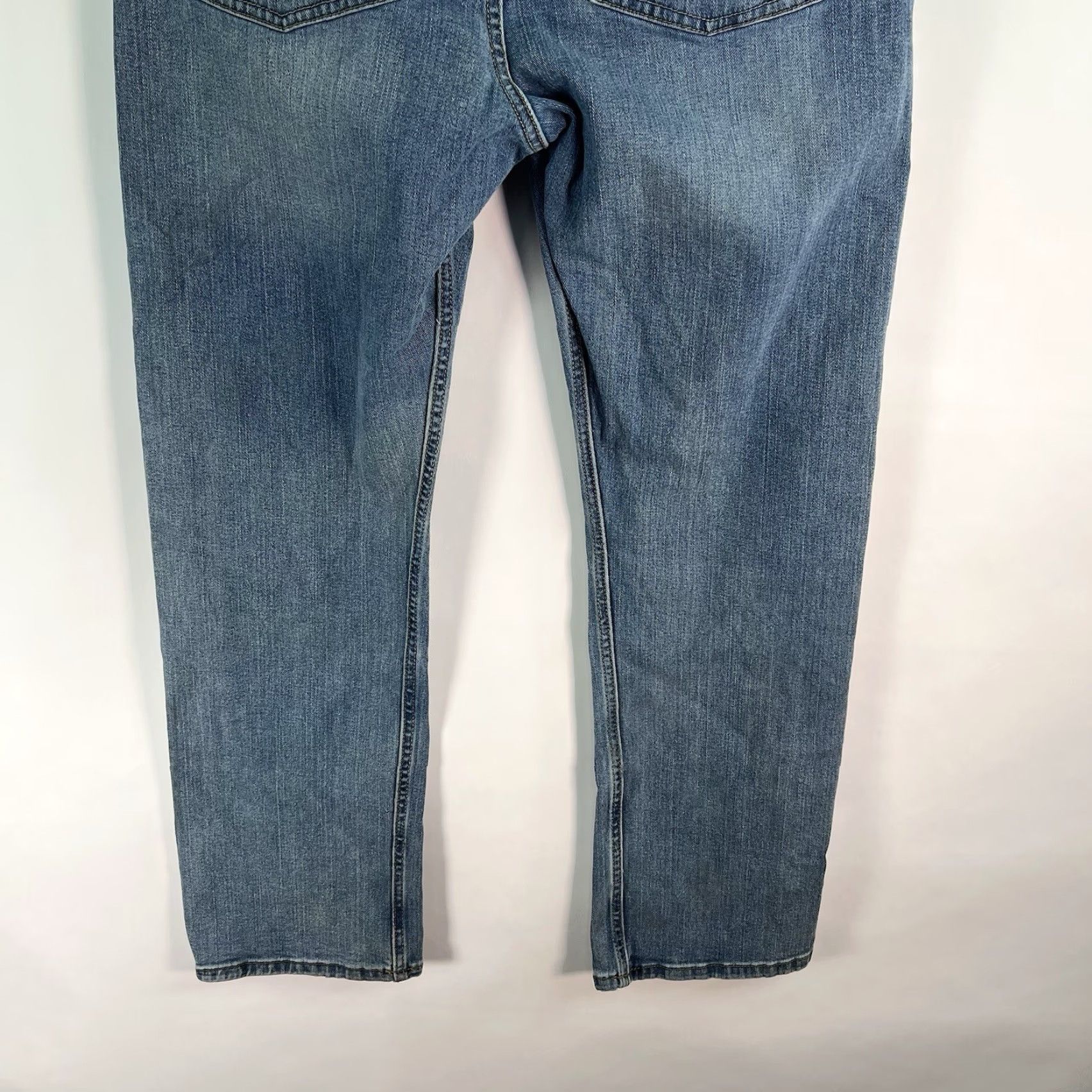 Wrangler Wrangler Authentic Jean Men’s 34 X30 Blue Denim Straight Leg Size US 34 / EU 50 - 5 Thumbnail