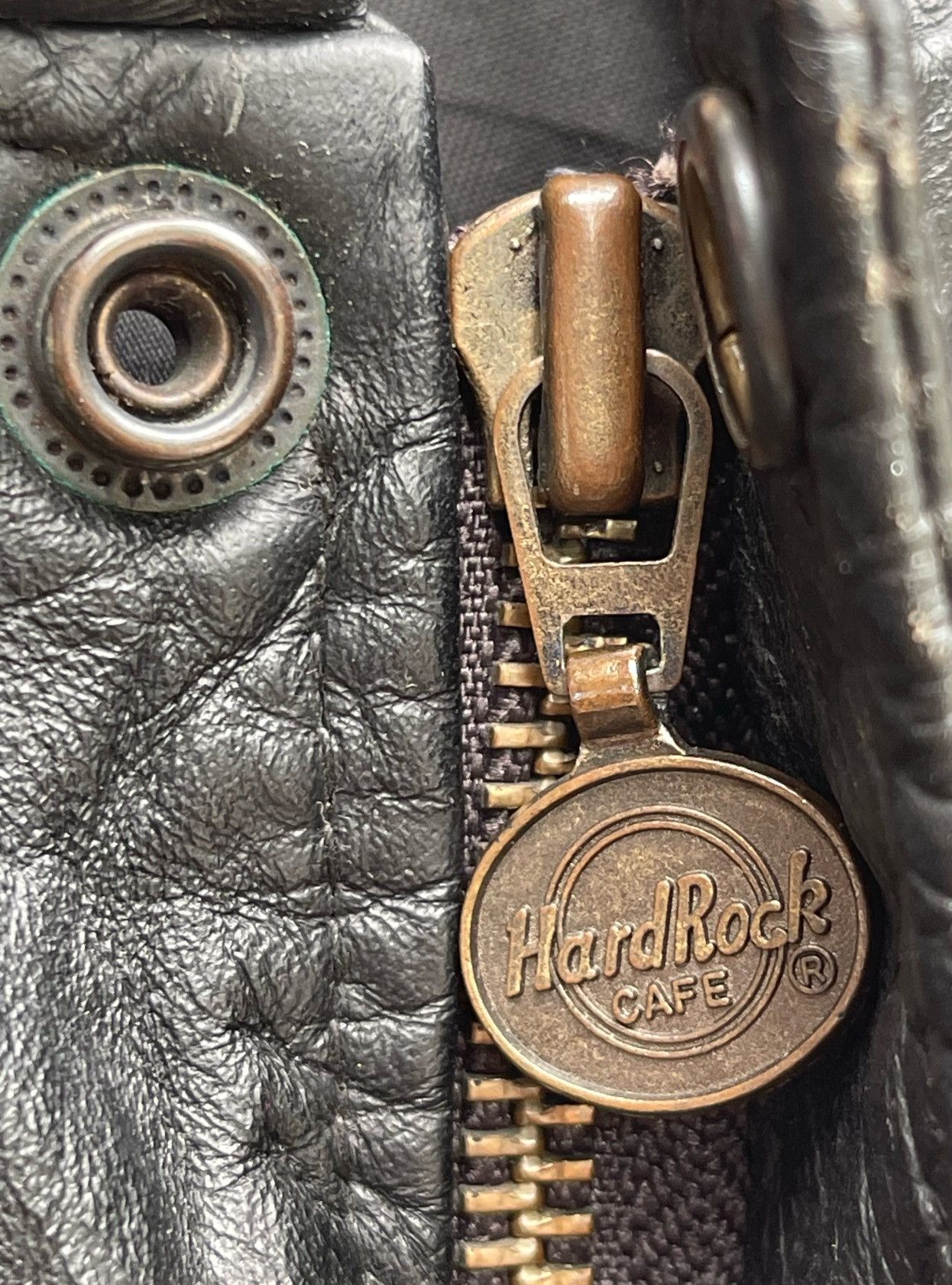 Hard Rock Cafe × Vintage Vintage HARD ROCK CAFE ORLANDO Genuine Leather Jacket Size US M / EU 48-50 / 2 - 15 Thumbnail