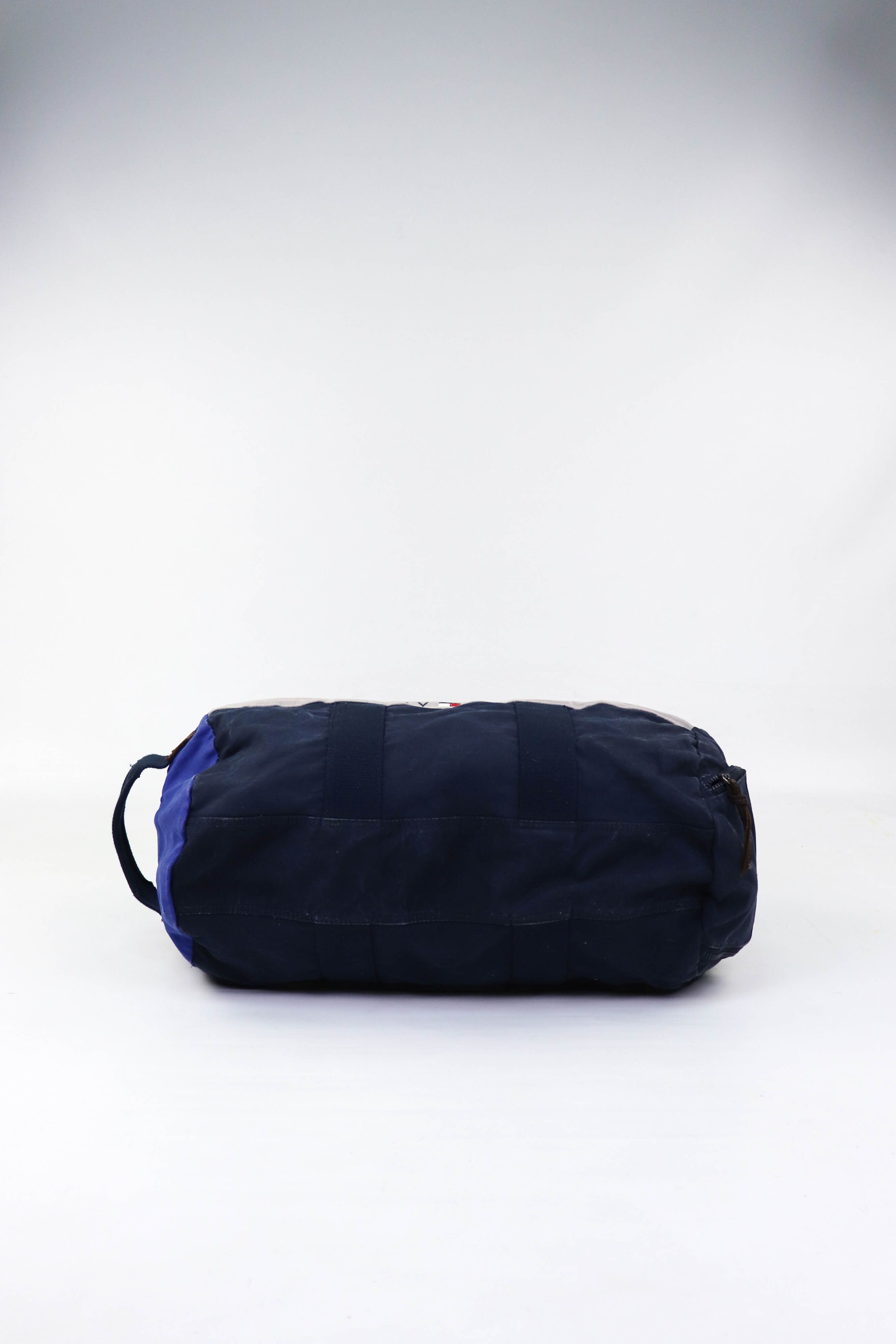 Tommy Hilfiger Tommy Hilfiger Sun Faded Blue/Navy/Gray Canvas Duffle Bag Size ONE SIZE - 5 Thumbnail