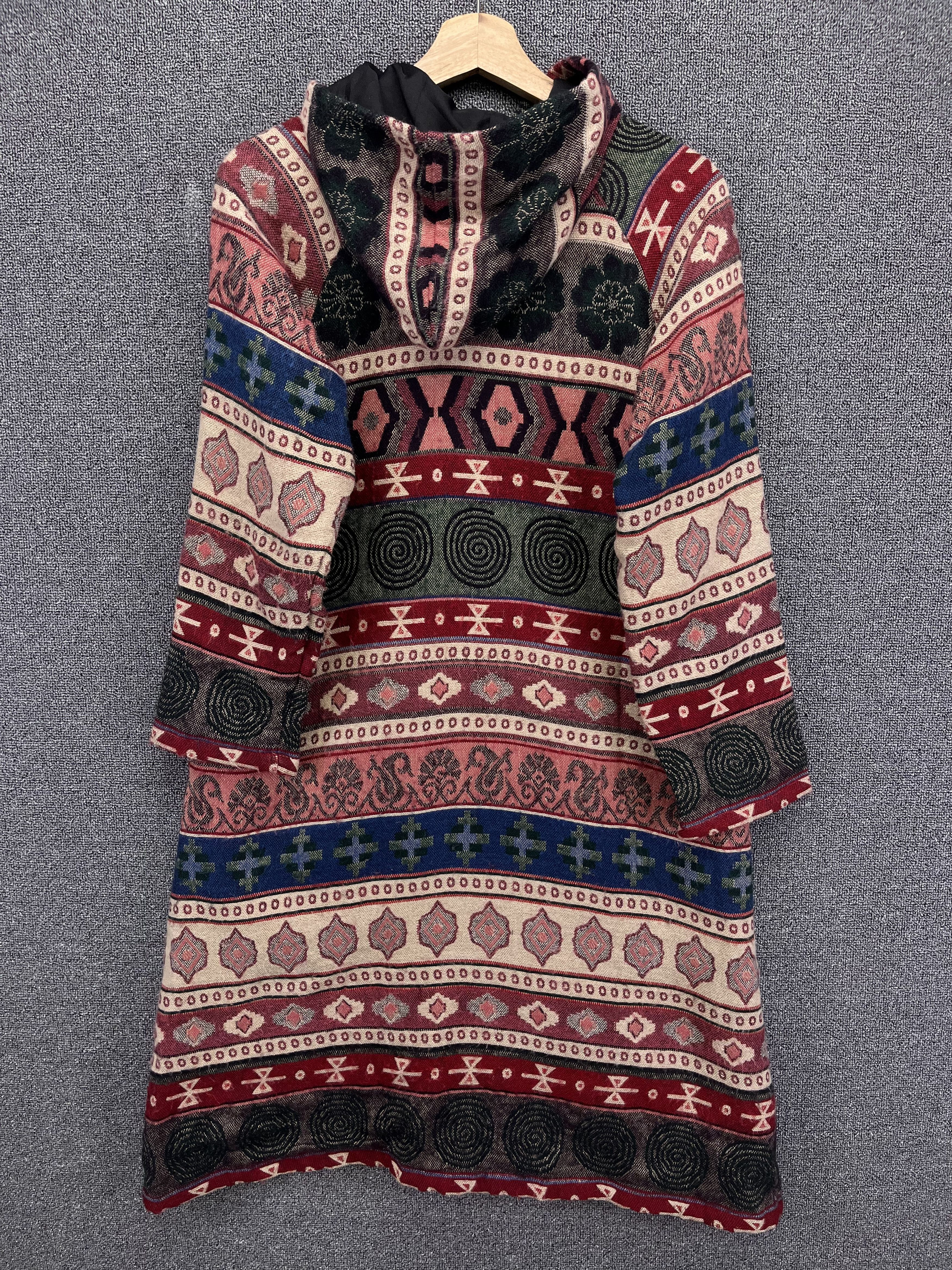Japanese Brand Vintage Japanese Navajo x Native Hooded Jacket Size S / US 4 / IT 40 - 9 Thumbnail