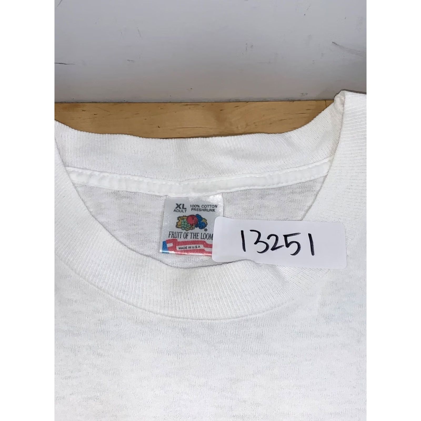 Fruit Of The Loom VINTAGE Fruit of the Loom T-Shirt Muscles Shirt 90s Plymouth Street Car White XL Mens Size US XL / EU 56 / 4 - 2 Thumbnail
