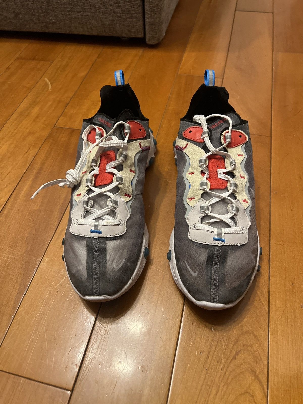 Nike Nike React Element 87 (US9.5) Size US 9.5 / EU 42-43 - 1 Thumbnail