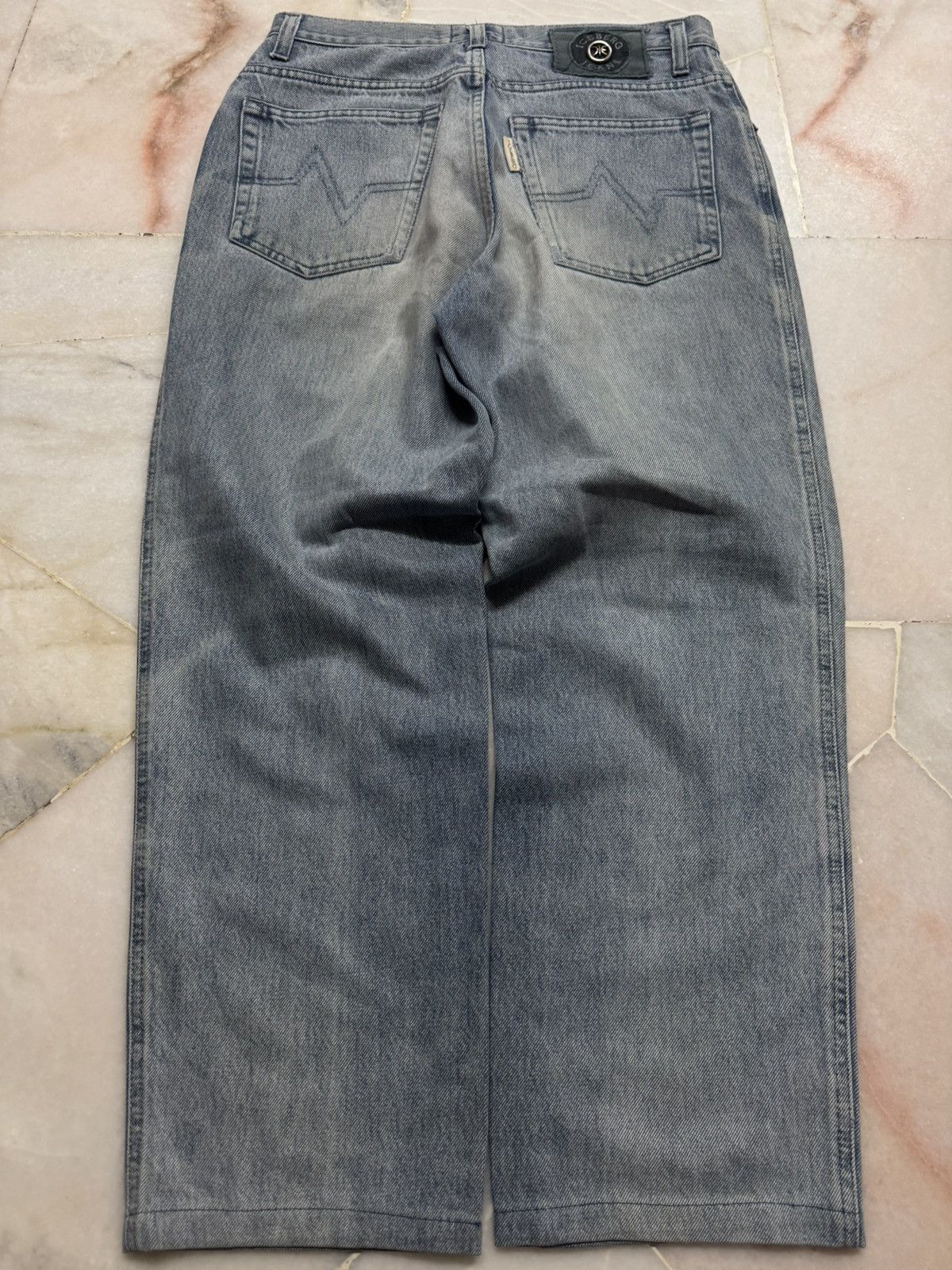 Iceberg 💥BAGGY💥90s WIDE ICEBERG MADE ITALY GRUNGE WASHED JEANS Size US 29 - 15 Thumbnail