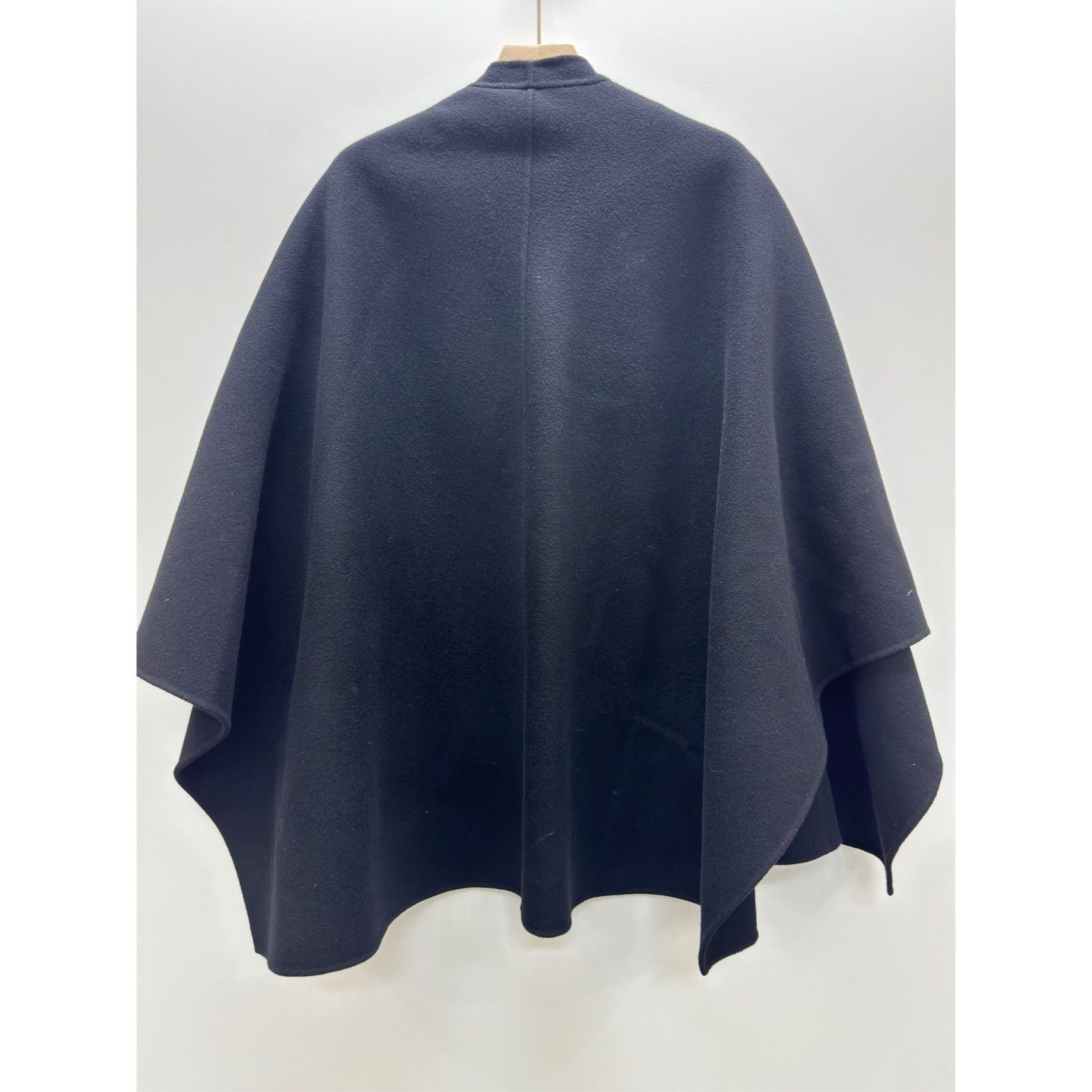 Dior Christian Dior Womens Navy Blue 100% Cashmere Cape Coat Size Size XXS / US 00 / IT 34 - 6 Thumbnail