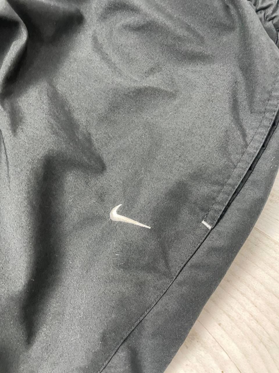 Nike Nike Nylon Track Pants Striped 00s Swoosh Big Logo Size US 32 / EU 48 - 7 Thumbnail