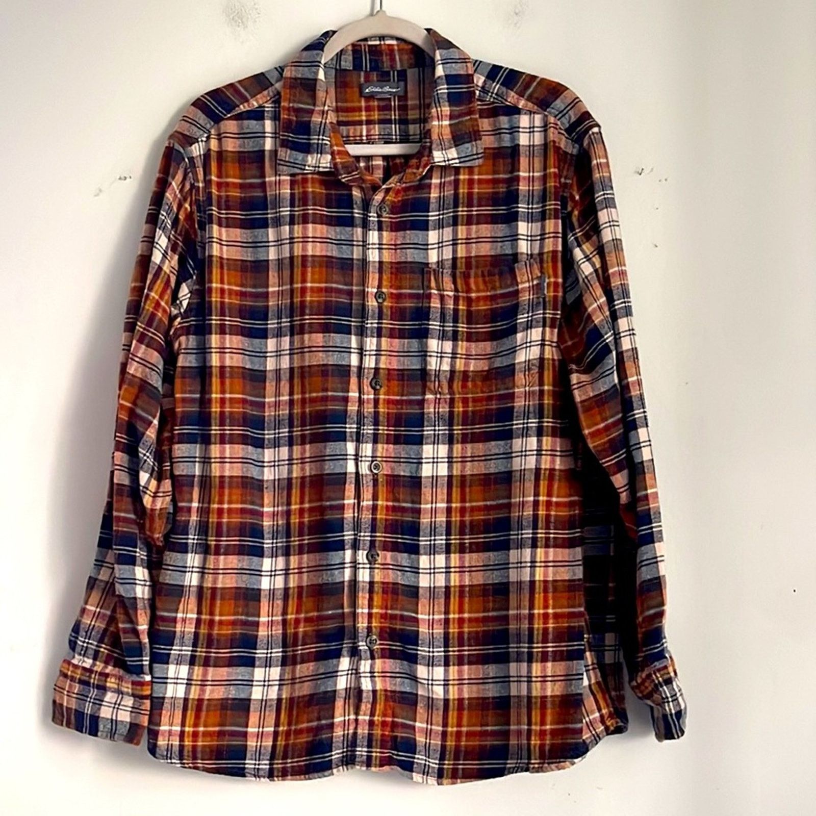 Eddie Bauer Eddie Bauer 100% cotton flannel plaid button down shirt XL Size US XL / EU 56 / 4 - 1 Thumbnail