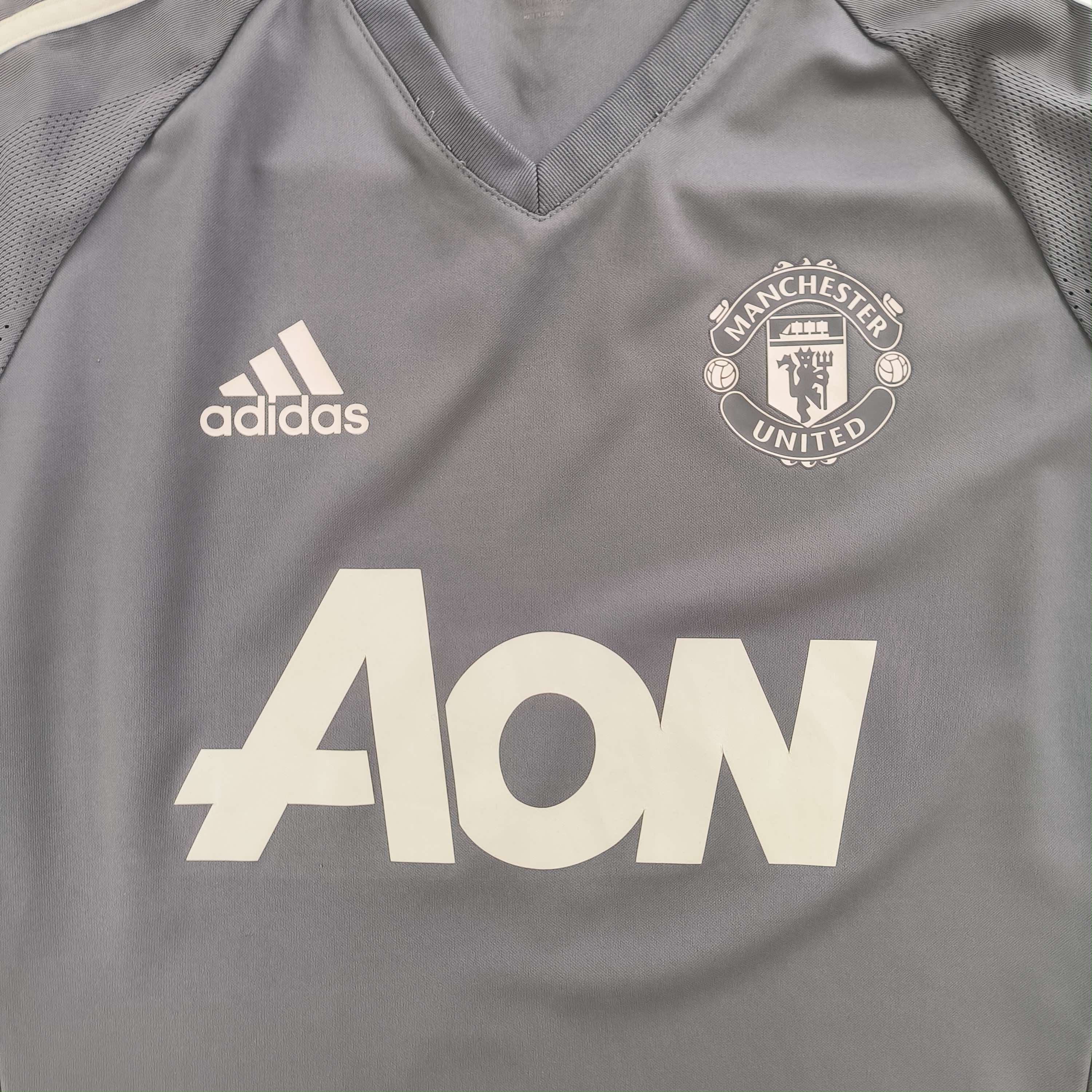 Adidas Manchester United 2017-18 Adidas training football jersey M Size US M / EU 48-50 / 2 - 3 Thumbnail