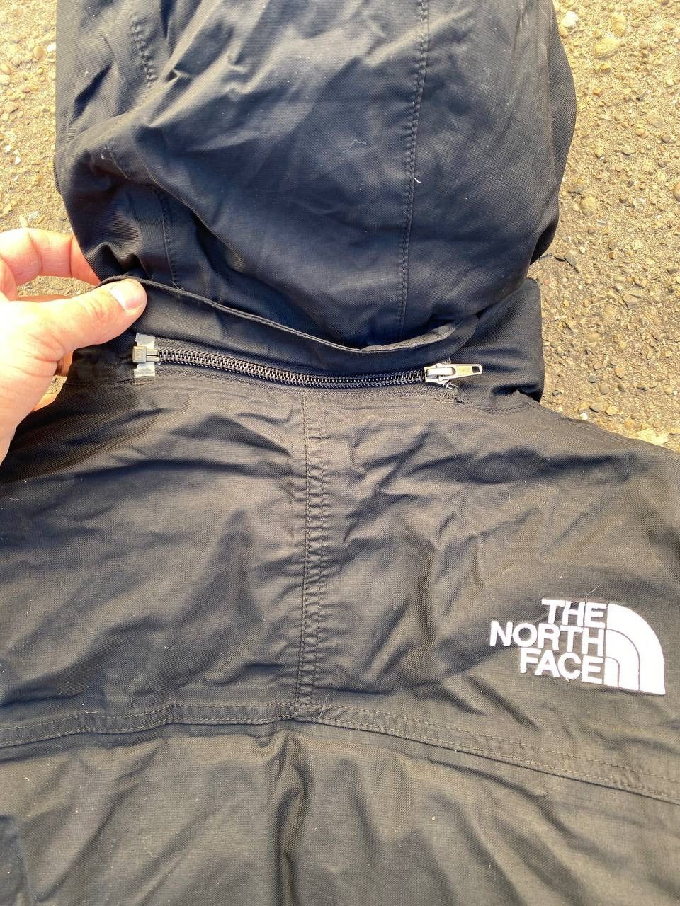 The North Face Vintage The North Face y2k distressed down jacket Size US M / EU 48-50 / 2 - 13 Thumbnail
