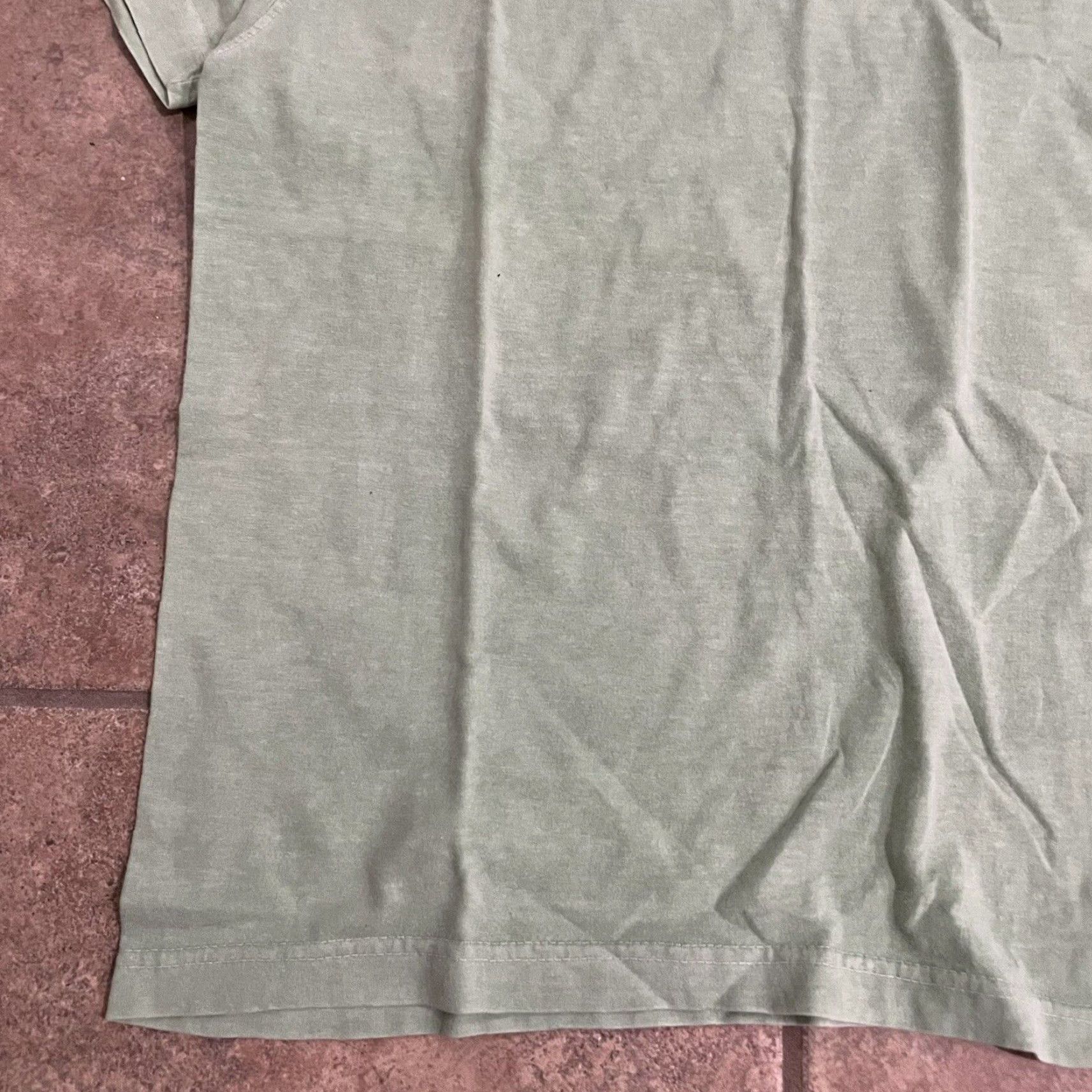 Life is Good LIFE IS GOOD Green Graphic Tee Women's Medium 100% Cotton Casual T-Shirt Size M / US 6-8 / IT 42-44 - 3 Thumbnail