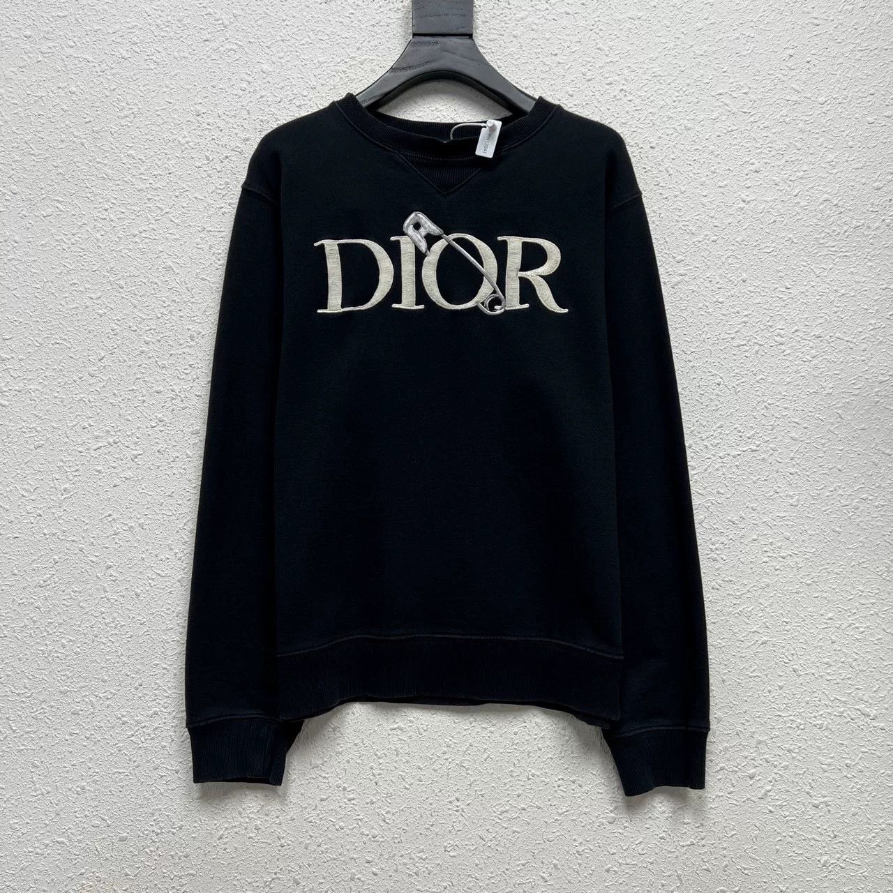 dior embroidered sweatshirt in black