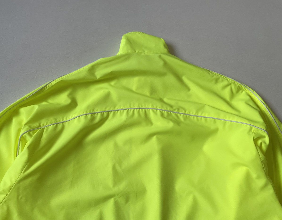 Balenciaga S/S 20 Neon Yellow ‘B’ Logo Track Jacket Size US M / EU 48-50 / 2 - 15 Thumbnail
