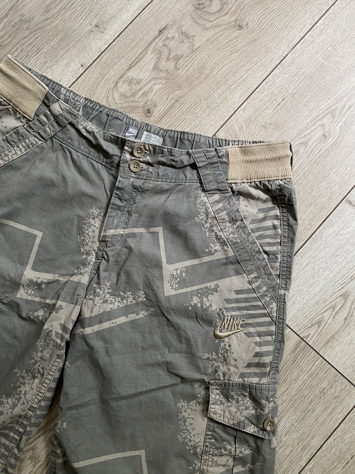 Nike × Vintage Vintage Nike Cargo Shorts y2k style Size US 32 / EU 48 - 2 Thumbnail