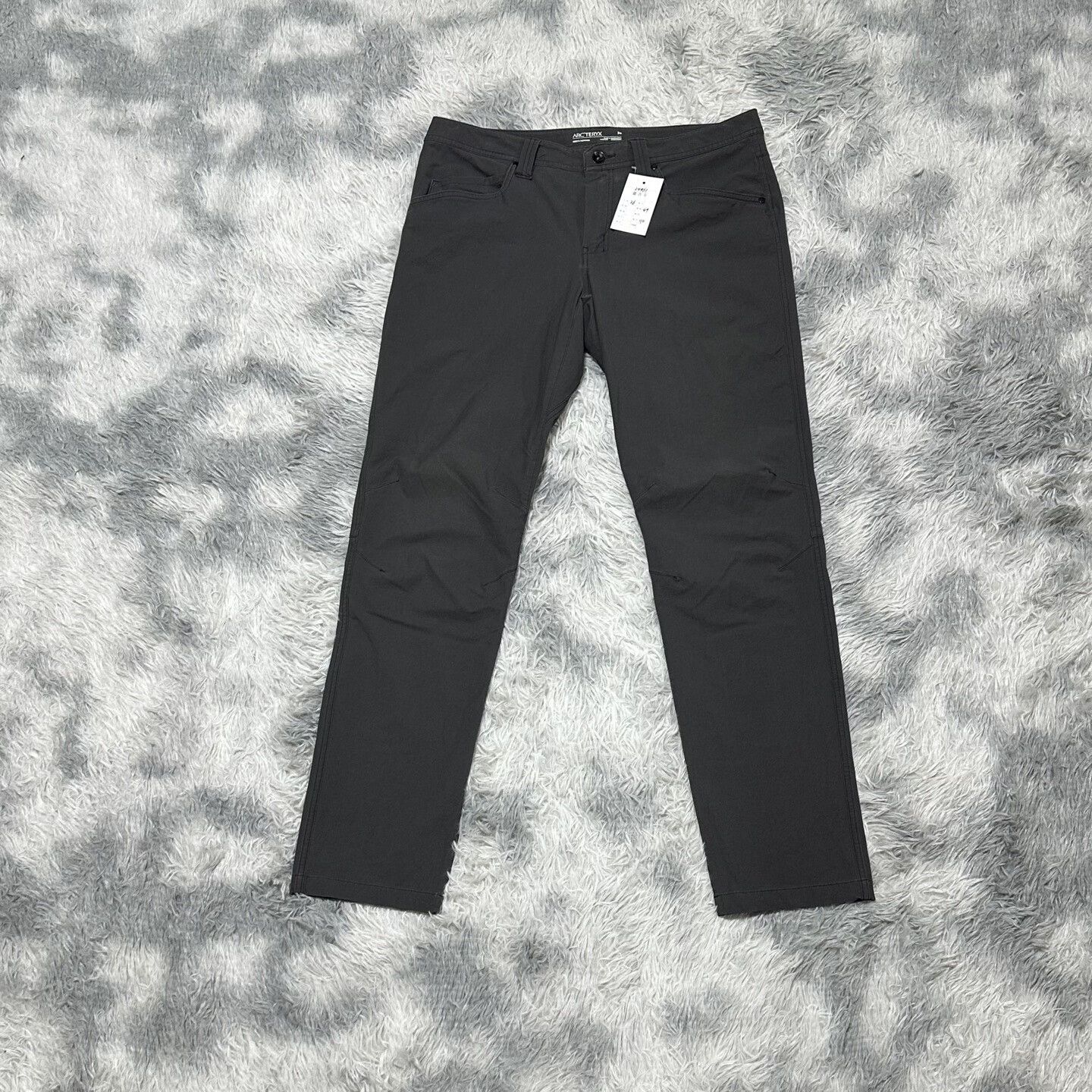 Arc'teryx Arcteryx Levon Outdoor Straight Pants for Men Size US 36 / EU 52 - 1 Thumbnail