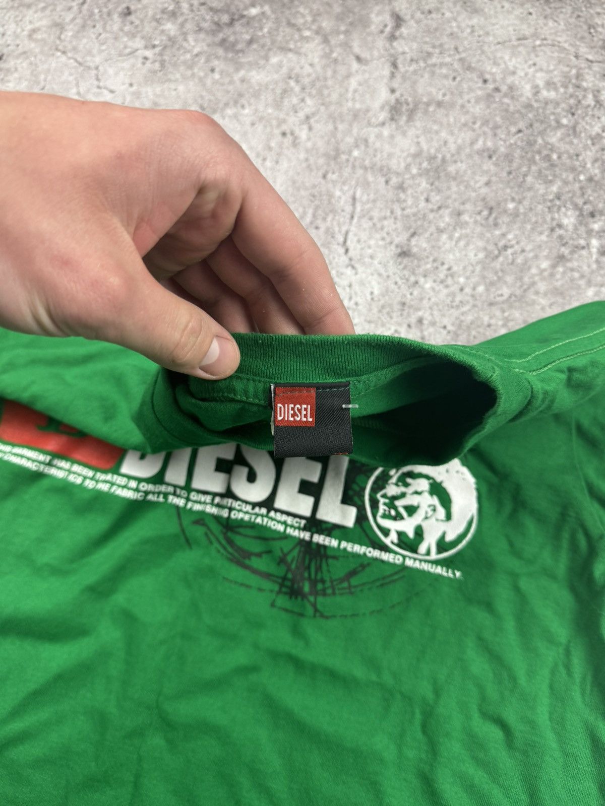 Diesel Vintage 90s Diesel Big logo t-shirt retro rare Y2K Japanesse Size US S / EU 44-46 / 1 - 6 Thumbnail