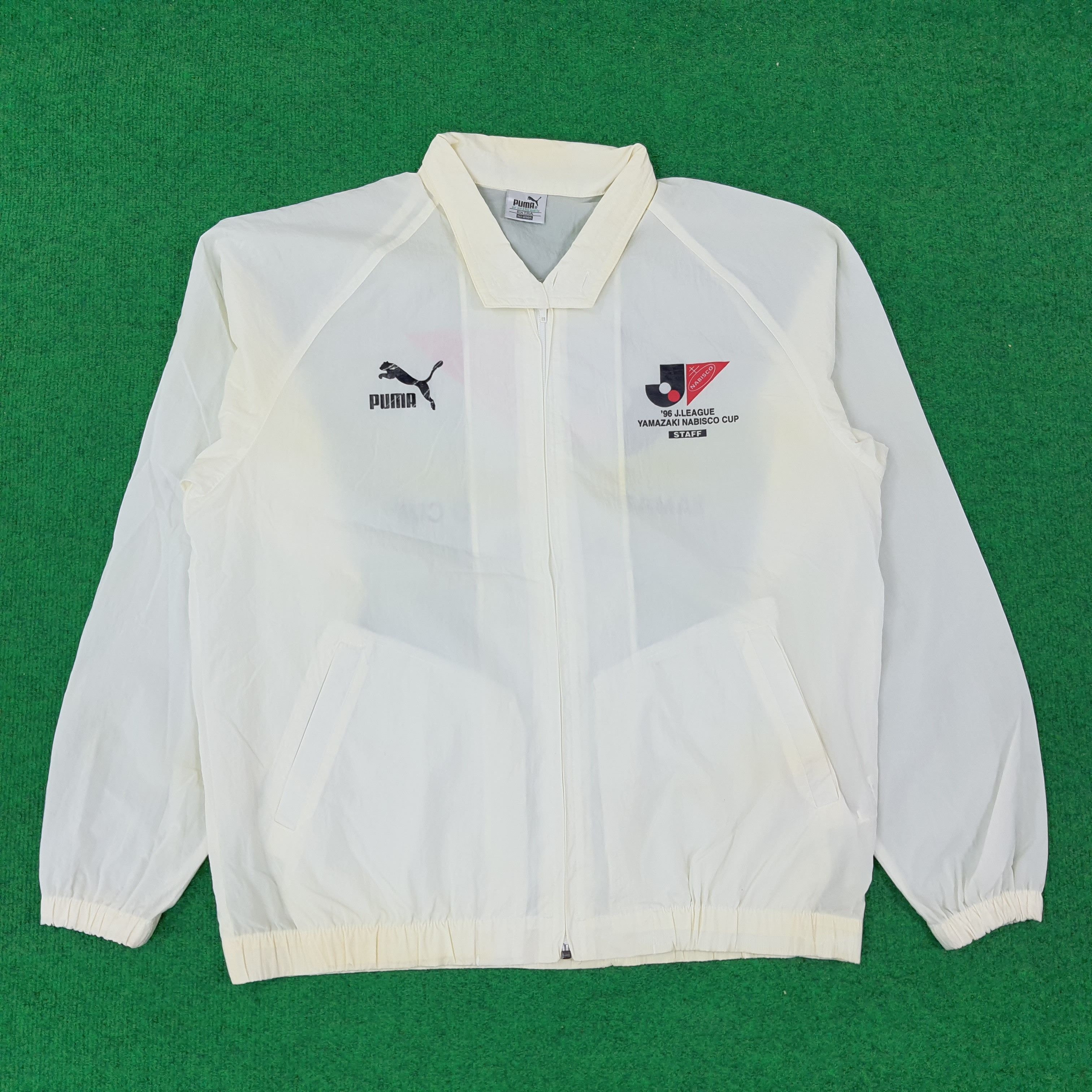 Puma × Vintage Vintage PUMA Japan League Staff Sports Windbreaker C231N2 Size US L / EU 52-54 / 3 - 3 Thumbnail