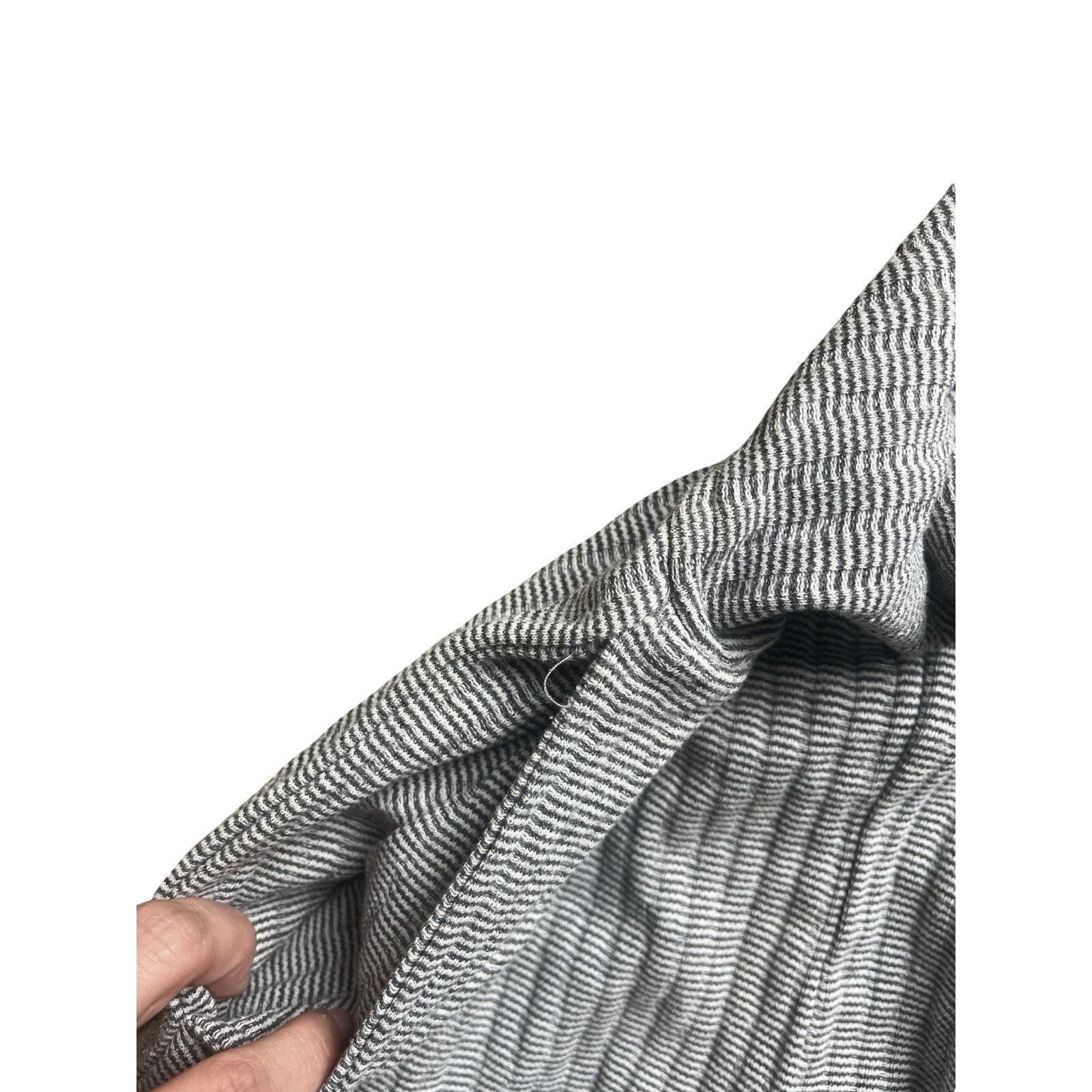 The Unbranded Brand Cozy High-Waist Gray Ribbed Lounge Pants with Stirrup Size 26" / US 2 / IT 38 - 8 Thumbnail