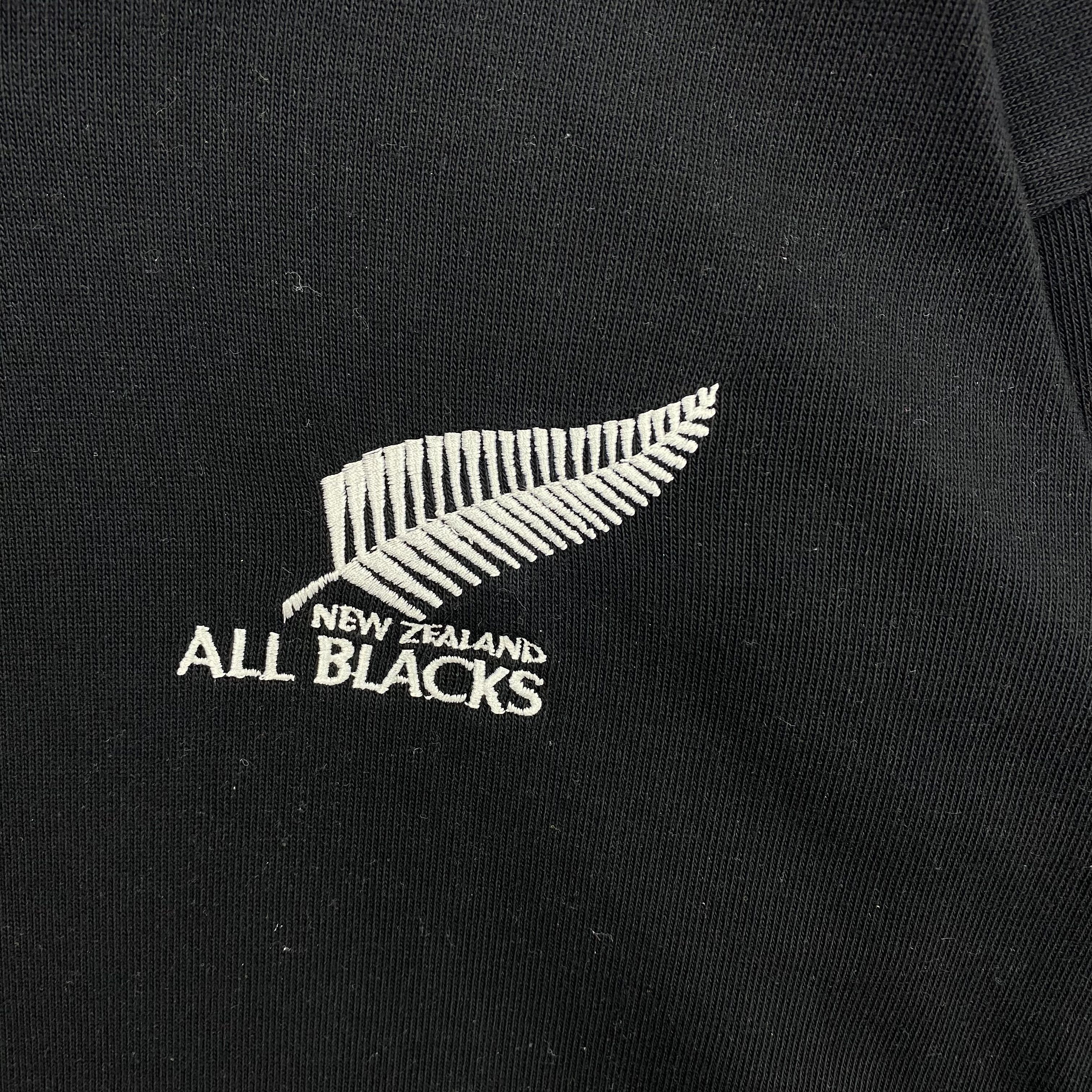 Canterbury of New Zealand Vintage Canterbury New Zealand Rugby Team All Blacks T-Shirt Size US M / EU 48-50 / 2 - 3 Thumbnail