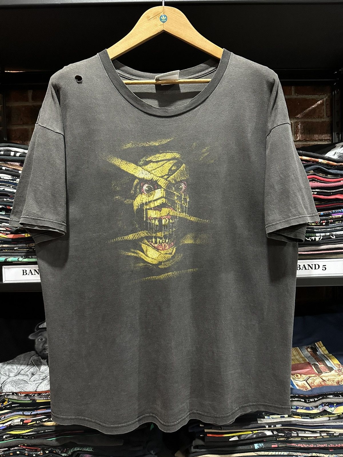 Expert Horror Thrashed Vintage 90s Halloween Horror Nights IX Faded XXL T Size US XXL / EU 58 / 5 - 1 Thumbnail