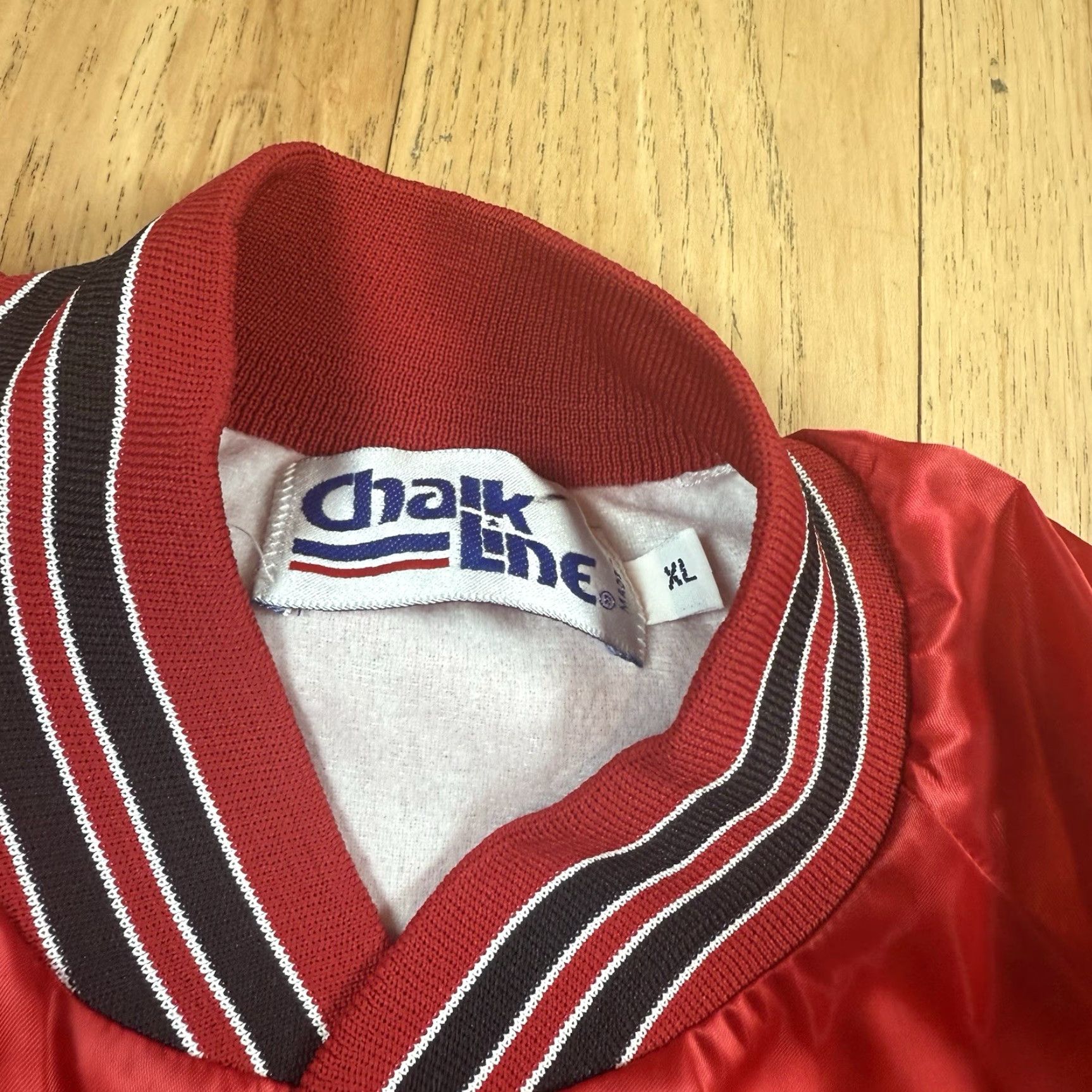Vintage VINTAGE Flight Jacket Bomber Jacket Mens XL Red Satin Nylon USA Made Chicago Bulls Chalk Line USA Theme Lined USA Bulls? Size US XL / EU 56 / 4 - 4 Thumbnail