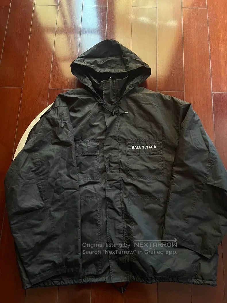Balenciaga Balenciaga Black cotton padded coat Size US S / EU 44-46 / 1 - 1 Thumbnail