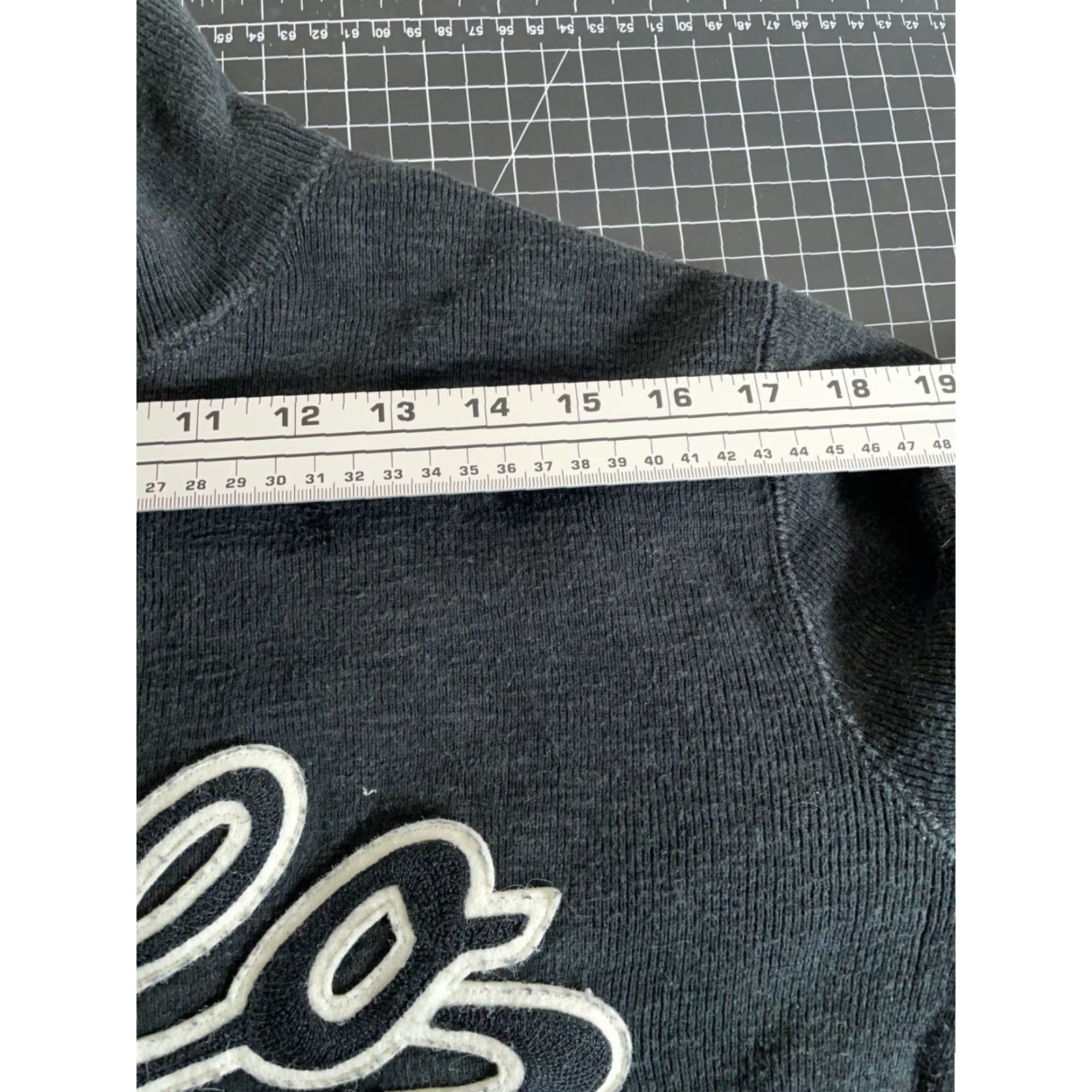 Polo Ralph Lauren Polo Ralph Lauren 1/4 Zip Sweater Adult Medium Gray Graphic Print Embroidered Preppy Mens Size US M / EU 48-50 / 2 - 7 Thumbnail