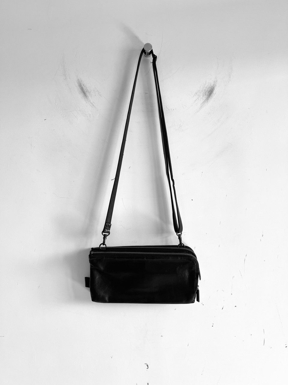 Yohji Yamamoto Yohji Yamamoto Femme - 3 Pocket Leather Shoulder Bag WALLET Size ONE SIZE - 2 Thumbnail