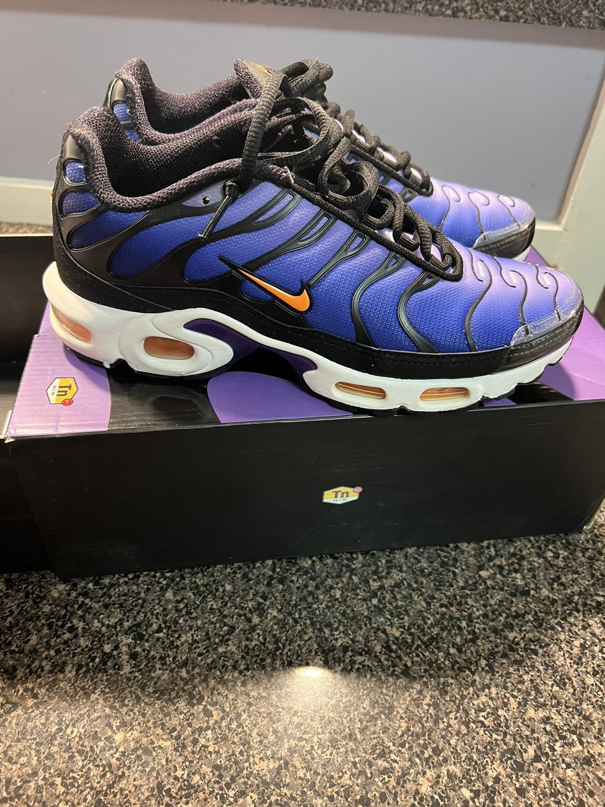 Nike Air Max Plus OG 'Voltage Size US 7.5 / EU 40-41 - 2 Thumbnail