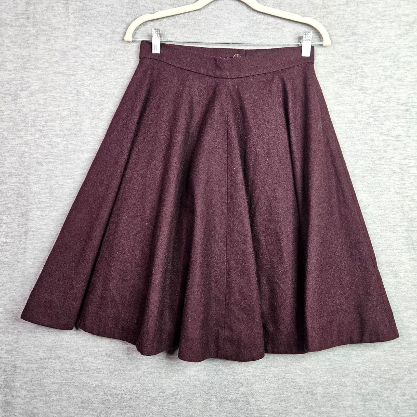Cos COS Skirt Women’s Burgundy Red Wool Polyester Blend Knee Length A-Line Button Closure 8 Mens? Size 30" / US 8 / IT 44 - 2 Thumbnail