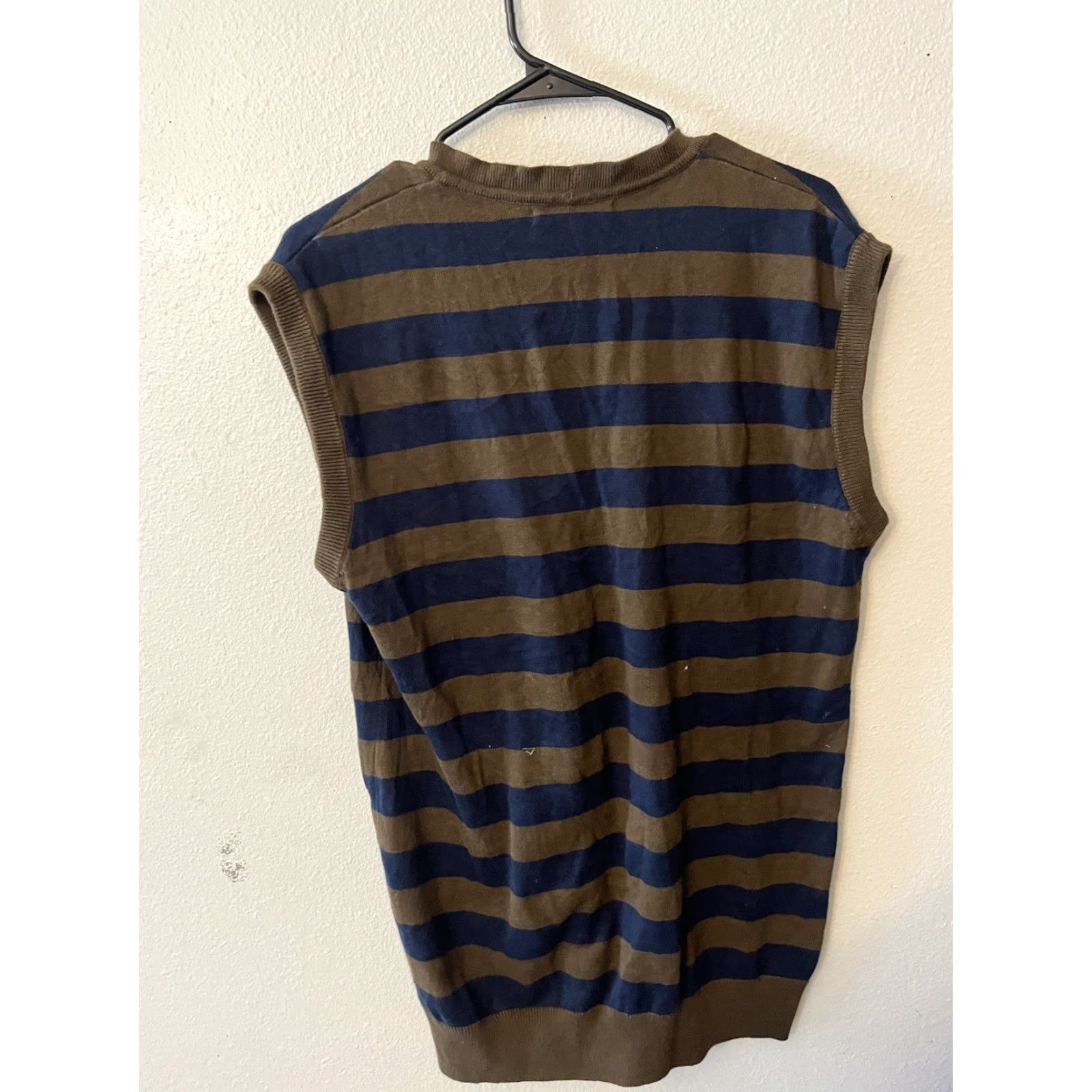 Tommy Hilfiger Tommy Hilfiger Golf Button Up Sweater Vest Men's XL Brown Blue Striped Sleeveless Size US XL / EU 56 / 4 - 2 Thumbnail