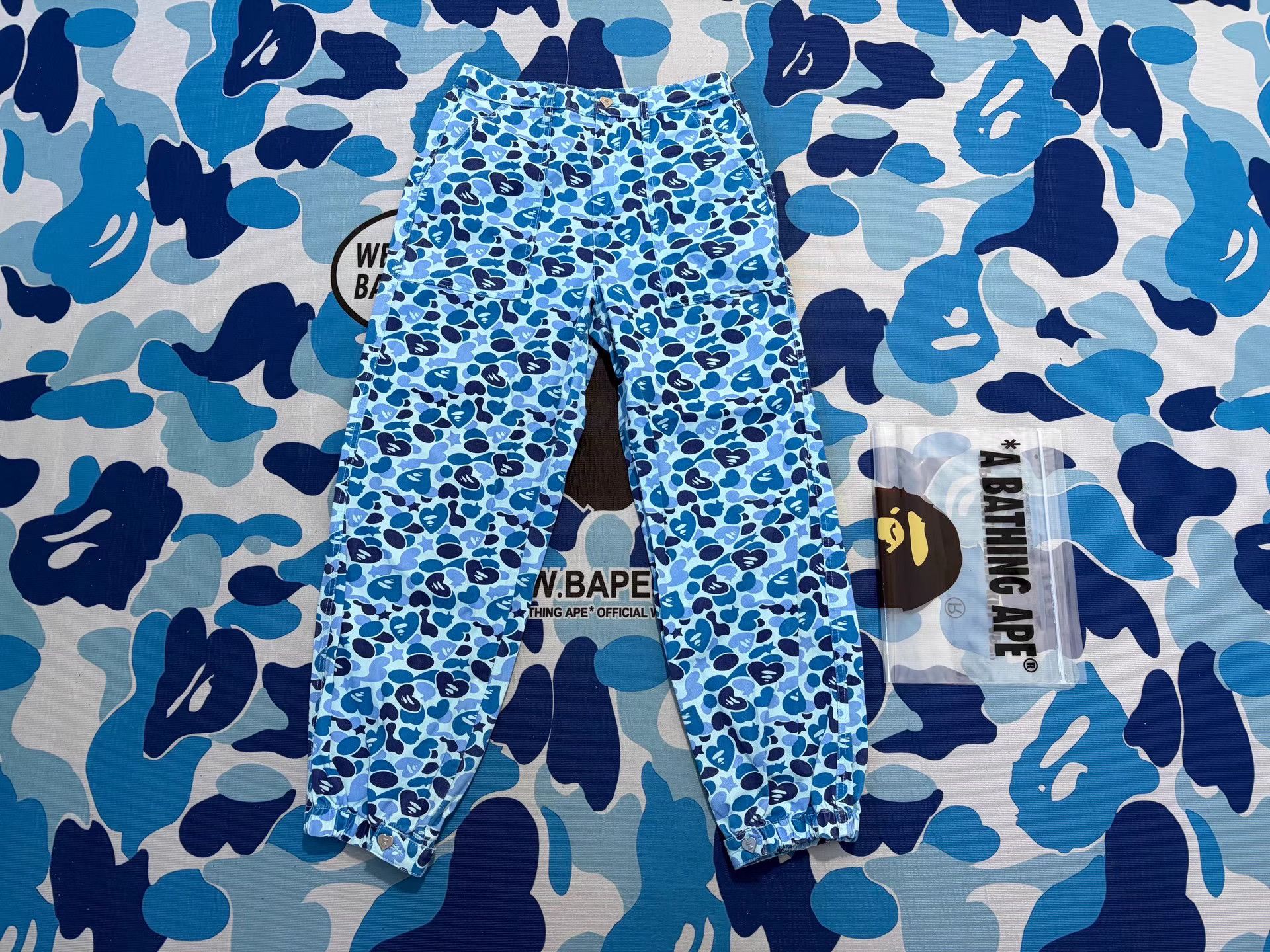 Bape Bape APEE Camo Pants Size US 34 / EU 50 - 1 Thumbnail