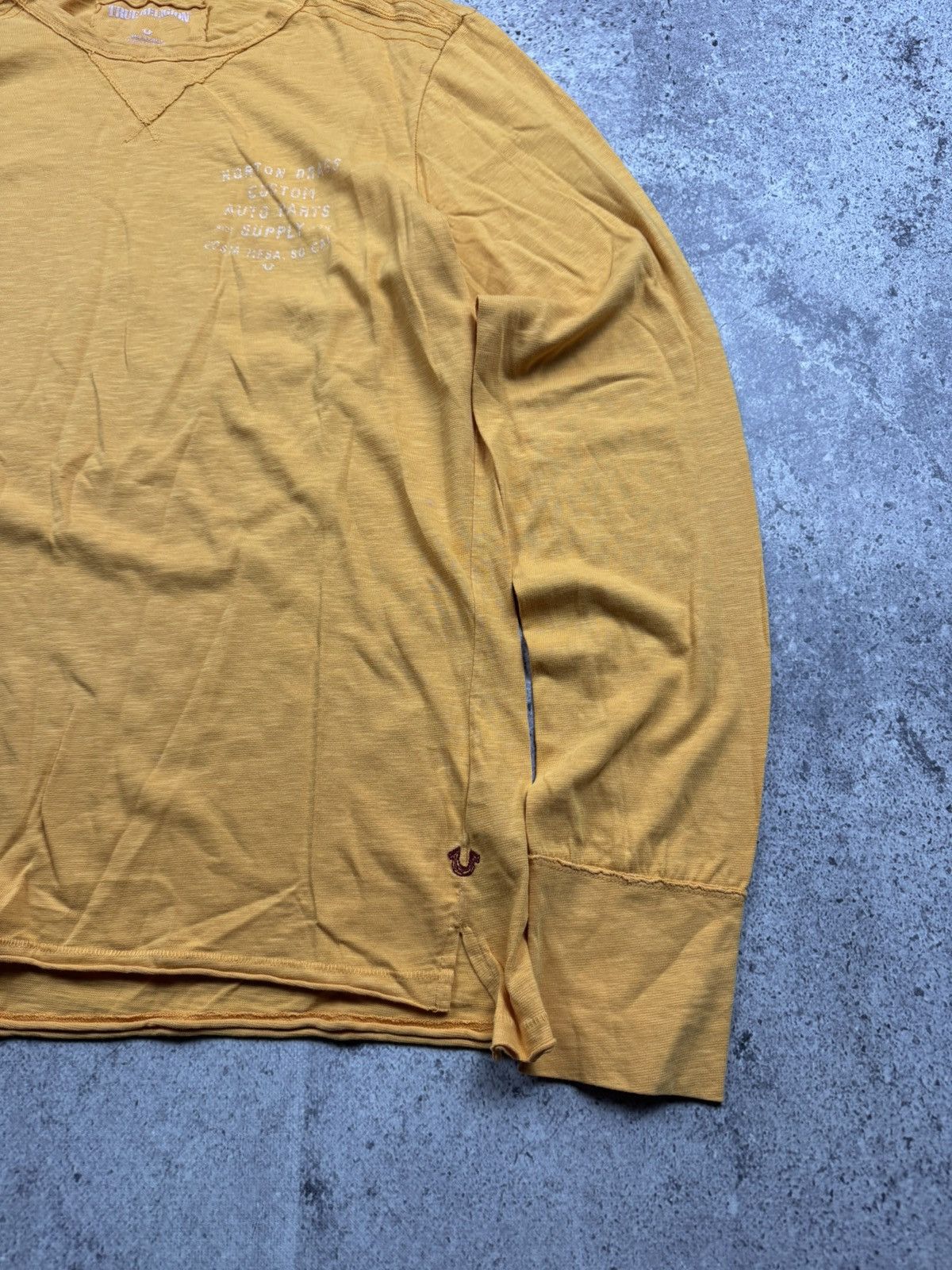 True Religion Vintage True Religion Drugs long sleeve big logo size XL Size US M / EU 48-50 / 2 - 5 Thumbnail