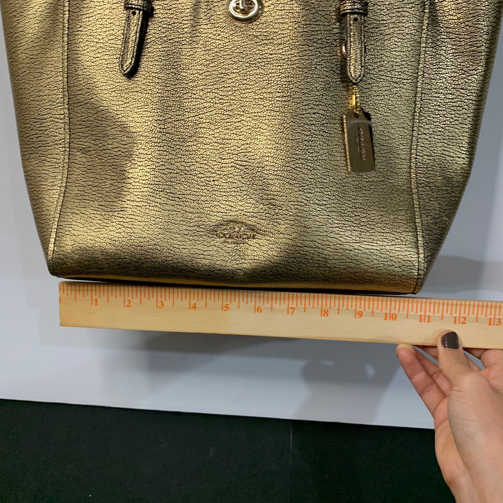 Coach Coach Gold Metallic Turnlock Tote Size ONE SIZE - 5 Thumbnail
