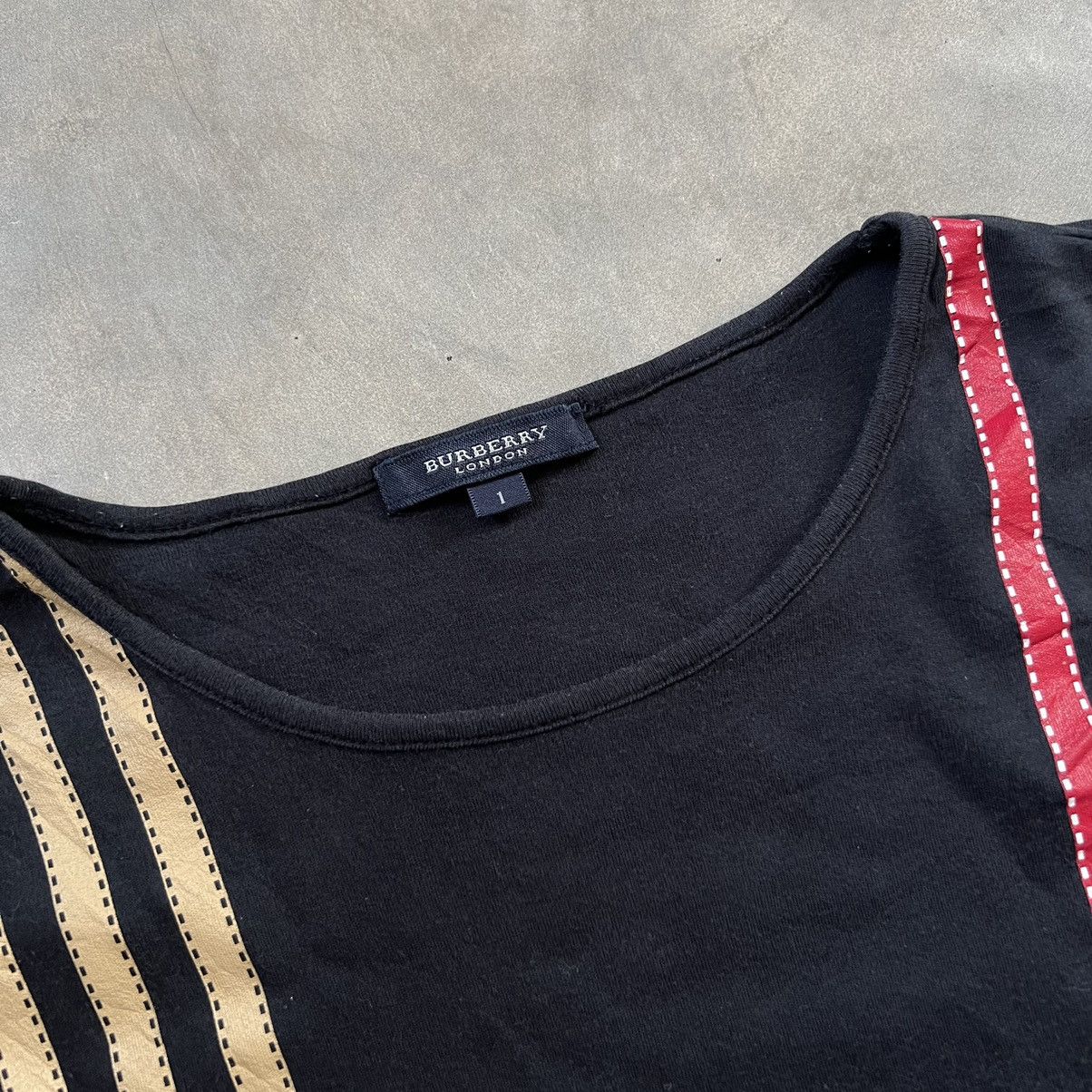 Burberry Burberry T-shirt Size S / US 4 / IT 40 - 2 Thumbnail
